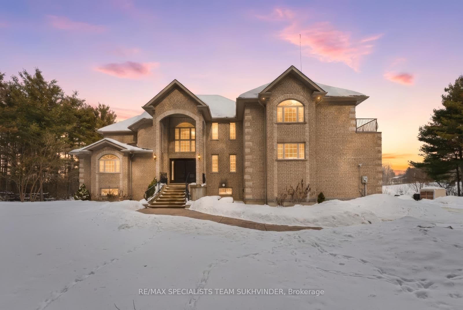 12601 Nassagaweya Puslinch, Milton, ON L0P 1J0