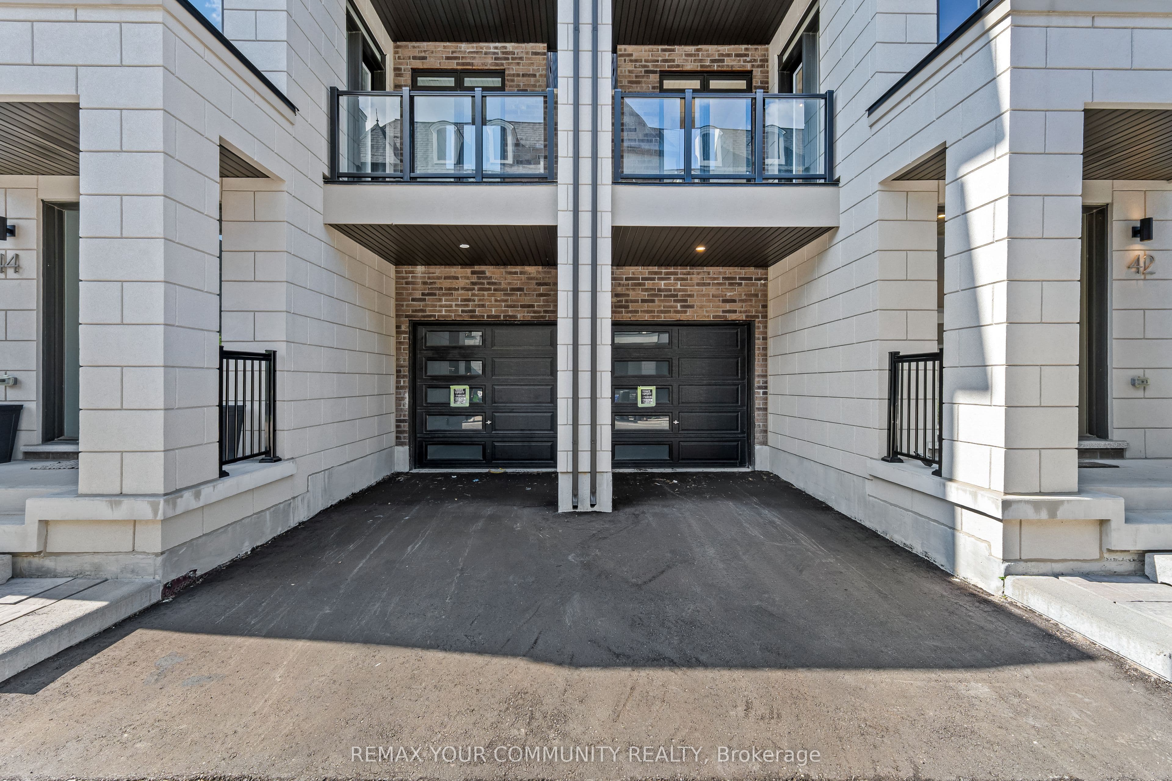 42 Globemaster Lane, Richmond Hill, ON L4E 1H4