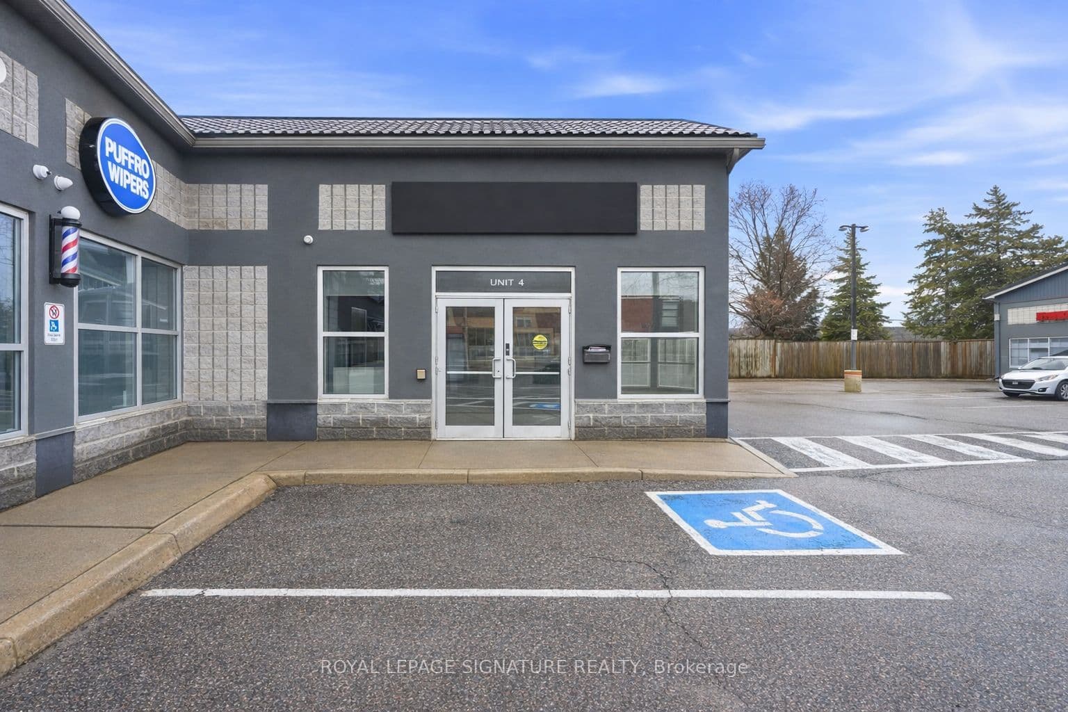 158 Guelph Street, Halton Hills, ON L7G 4A6