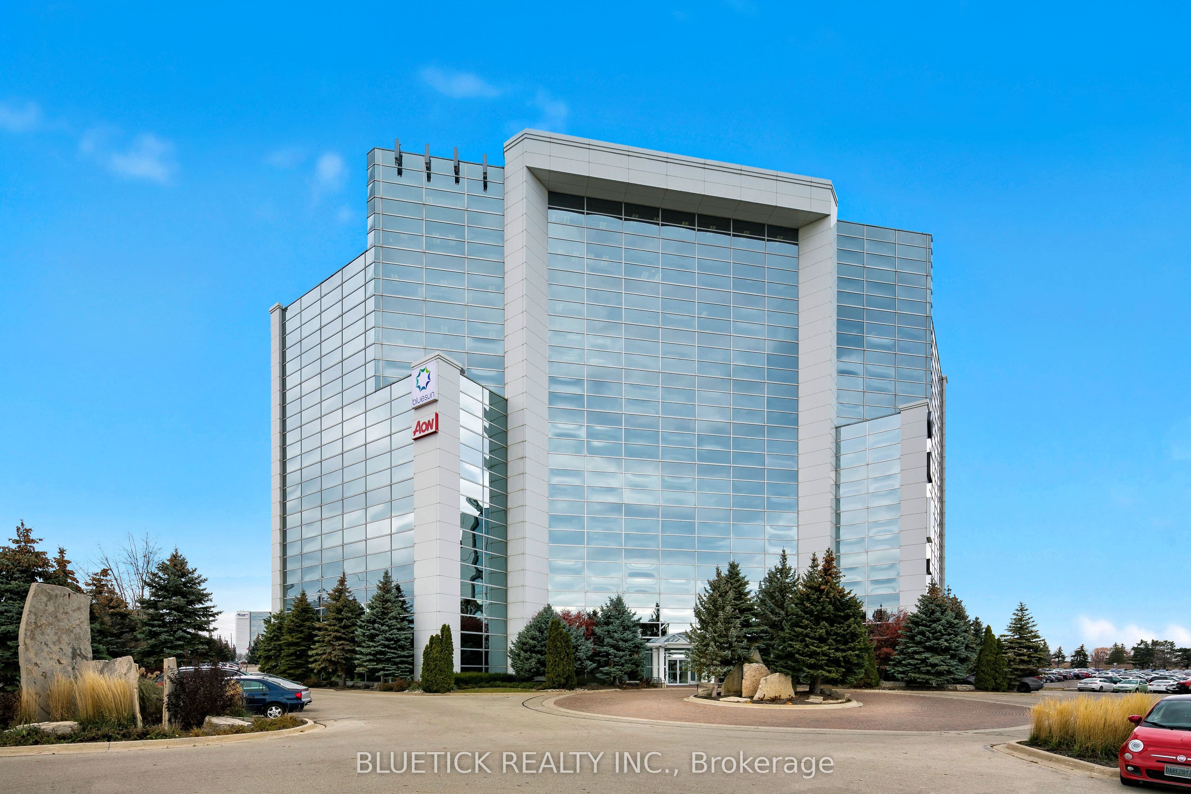 5500 North Service Road 901, Burlington, ON L7L 6W6