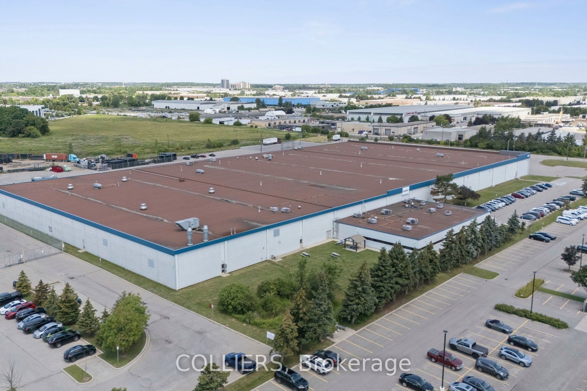 1050 LeGresley Way A, B, Burlington, ON L7L 4X6