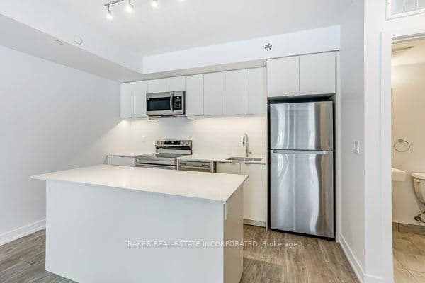 39 Farmstead Road 145, Toronto, ON M2L 2X2