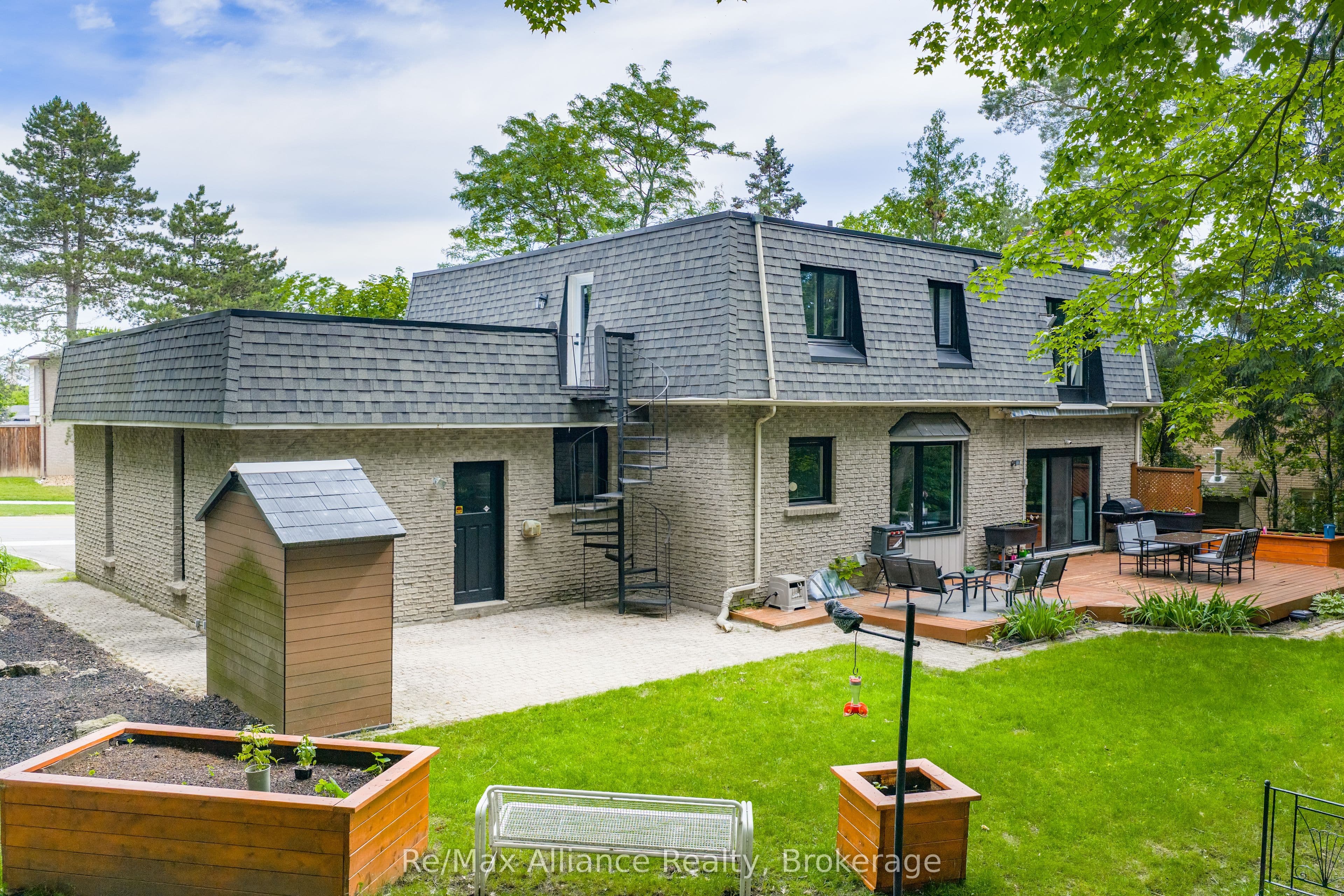 1168 Havendale Boulevard, Burlington, ON L7P 3E3