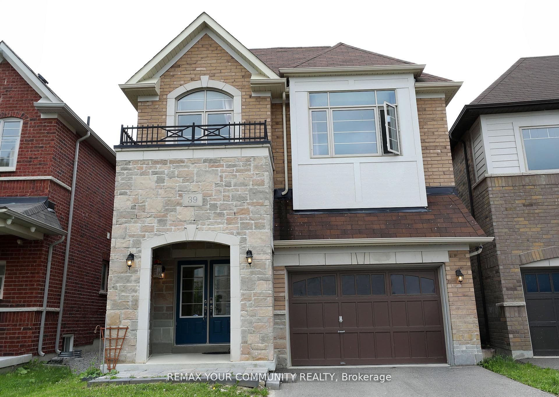 39 Kavanagh Avenue, East Gwillimbury, ON L9N 0P6