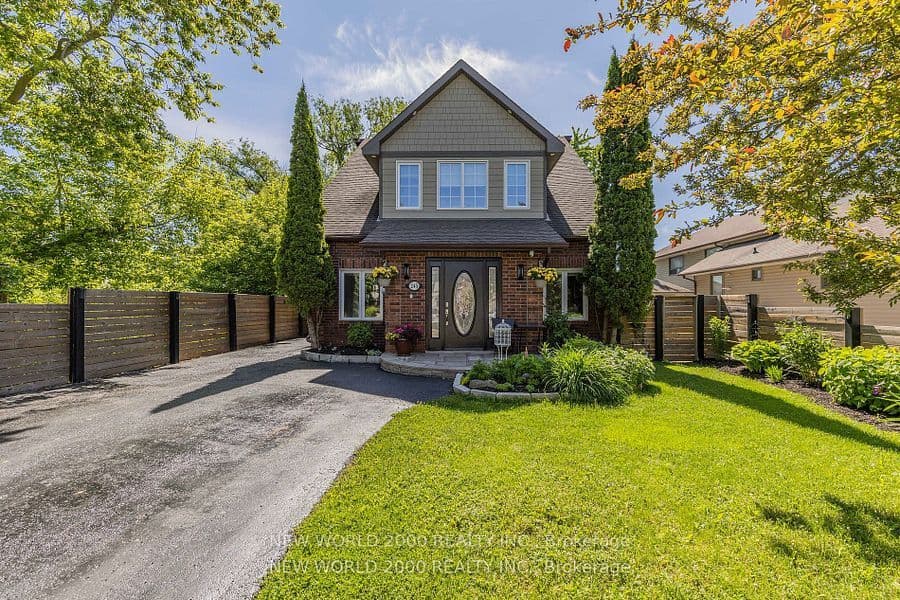 245 Lakeland Crescent, Richmond Hill, ON L4E 3A6