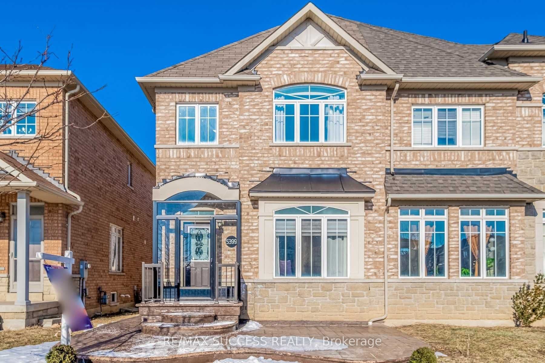 5399 Festival Drive, Mississauga, ON L5M 0G7