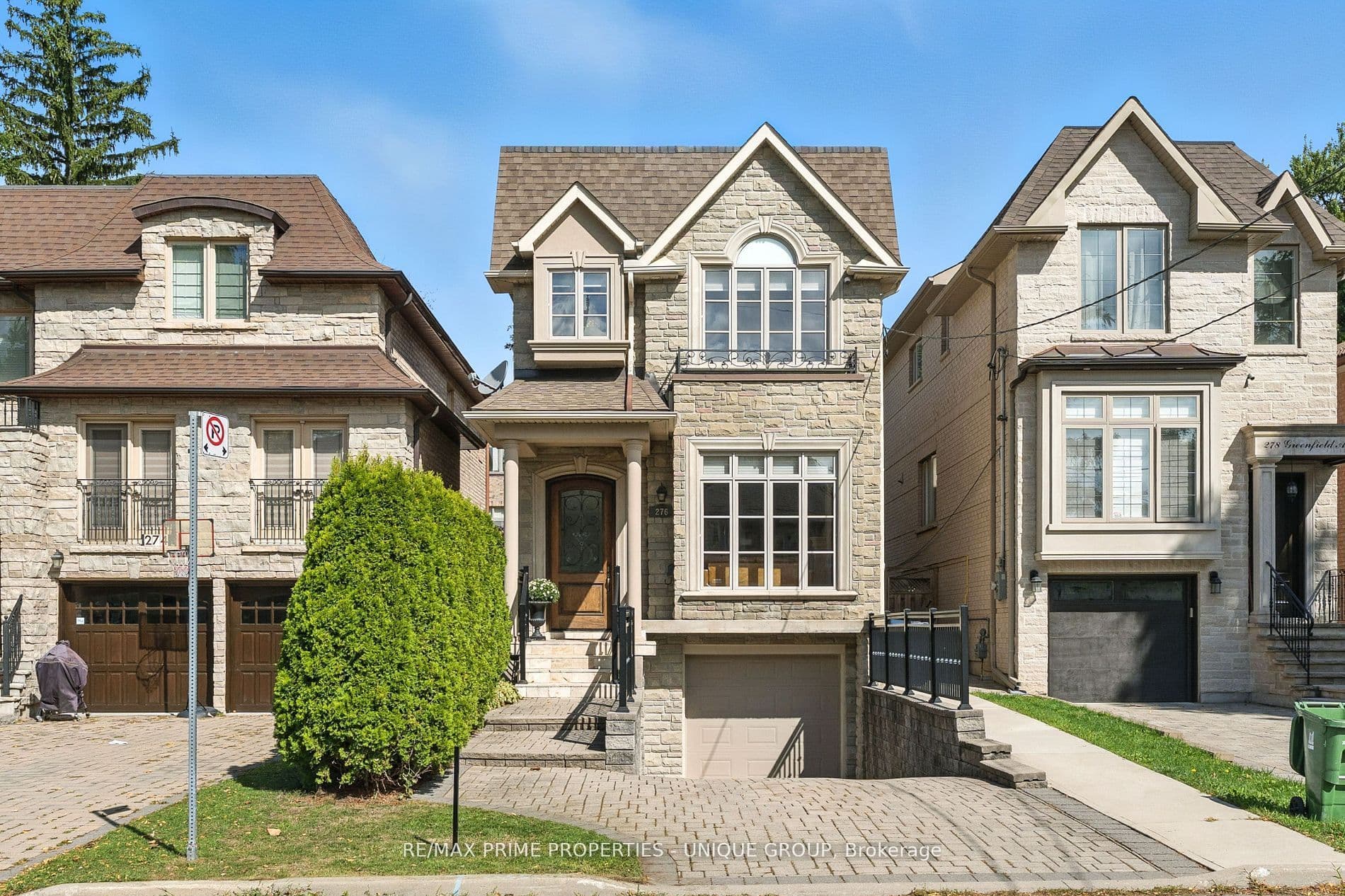 276 Greenfield Avenue, Toronto, ON M2N 3E5