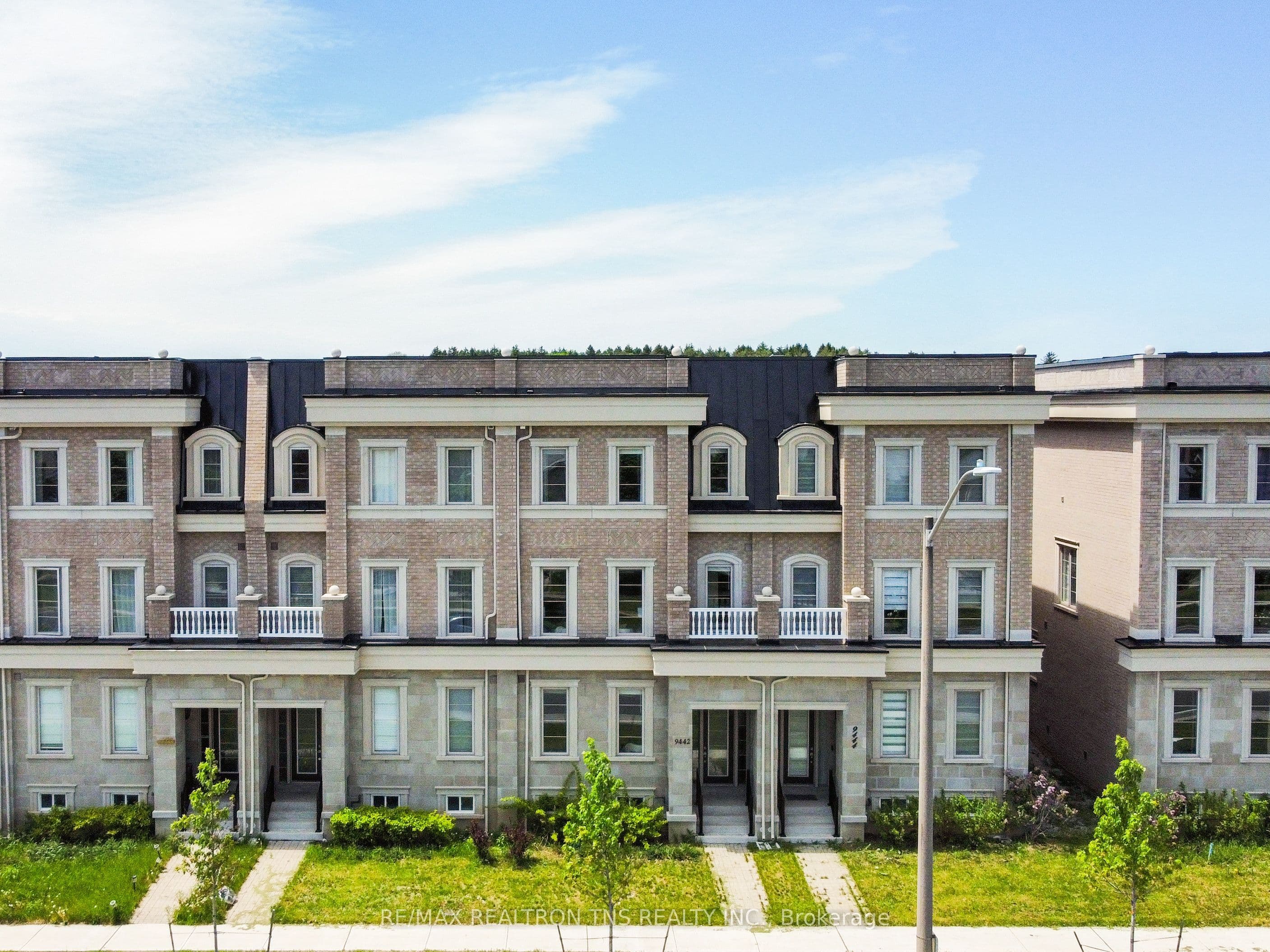 9442 Bayview Avenue, Richmond Hill, ON L4C 5G9