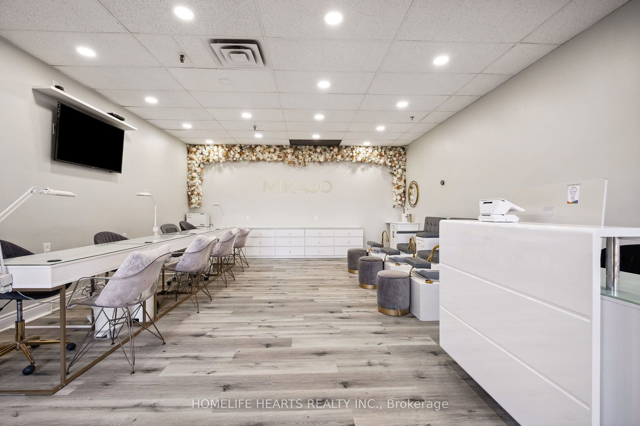 2180 Credit Valley Road, Mississauga, ON L5M 3C9