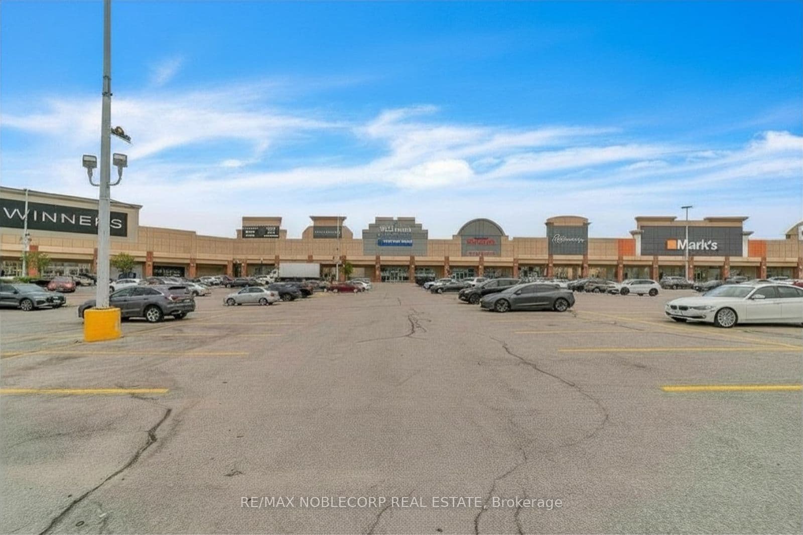 200 Windflower Gate A1014, Vaughan, ON L4L 9L3