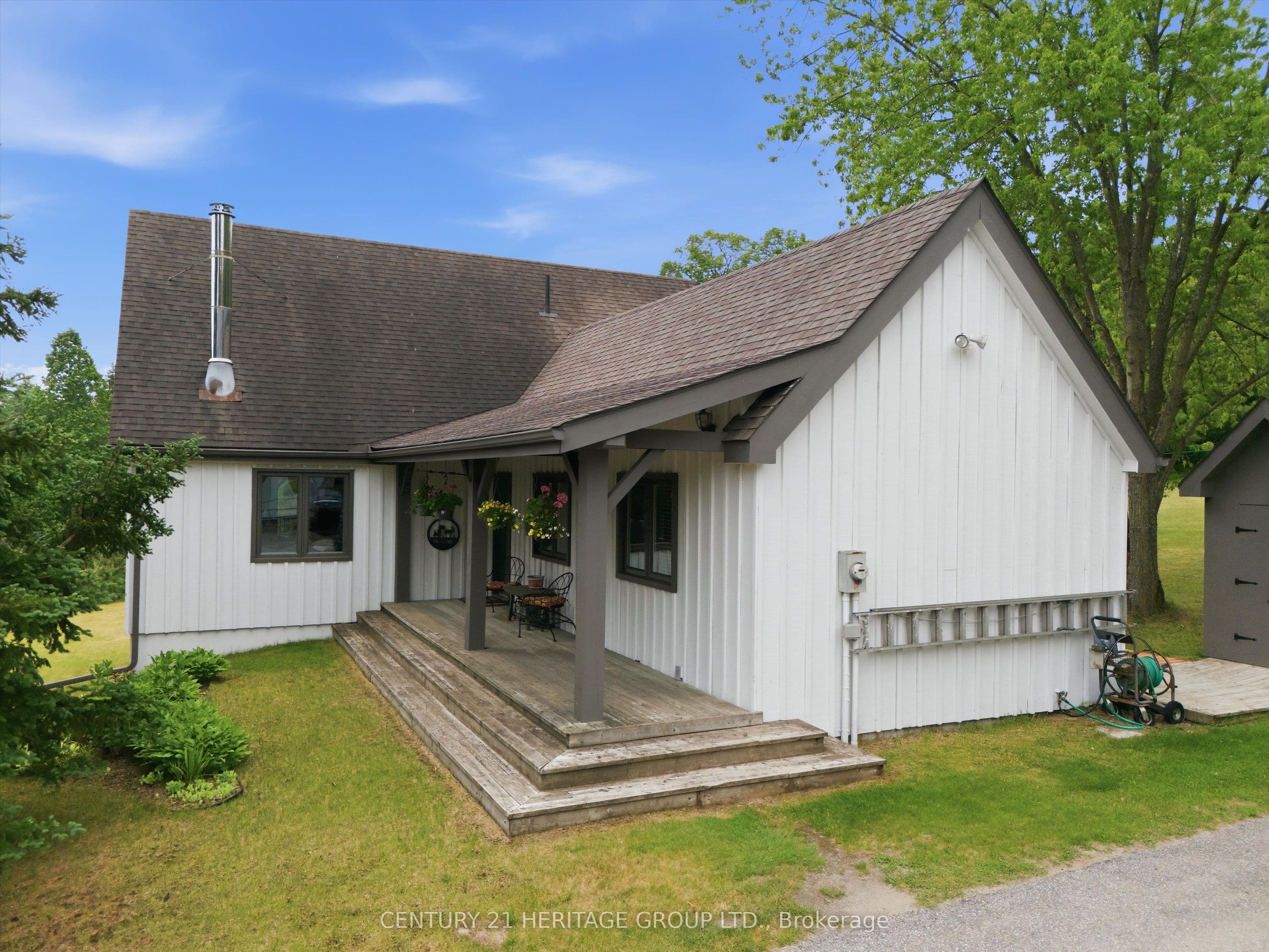 20822 ON-48 Highway, East Gwillimbury, ON L0G 1M0