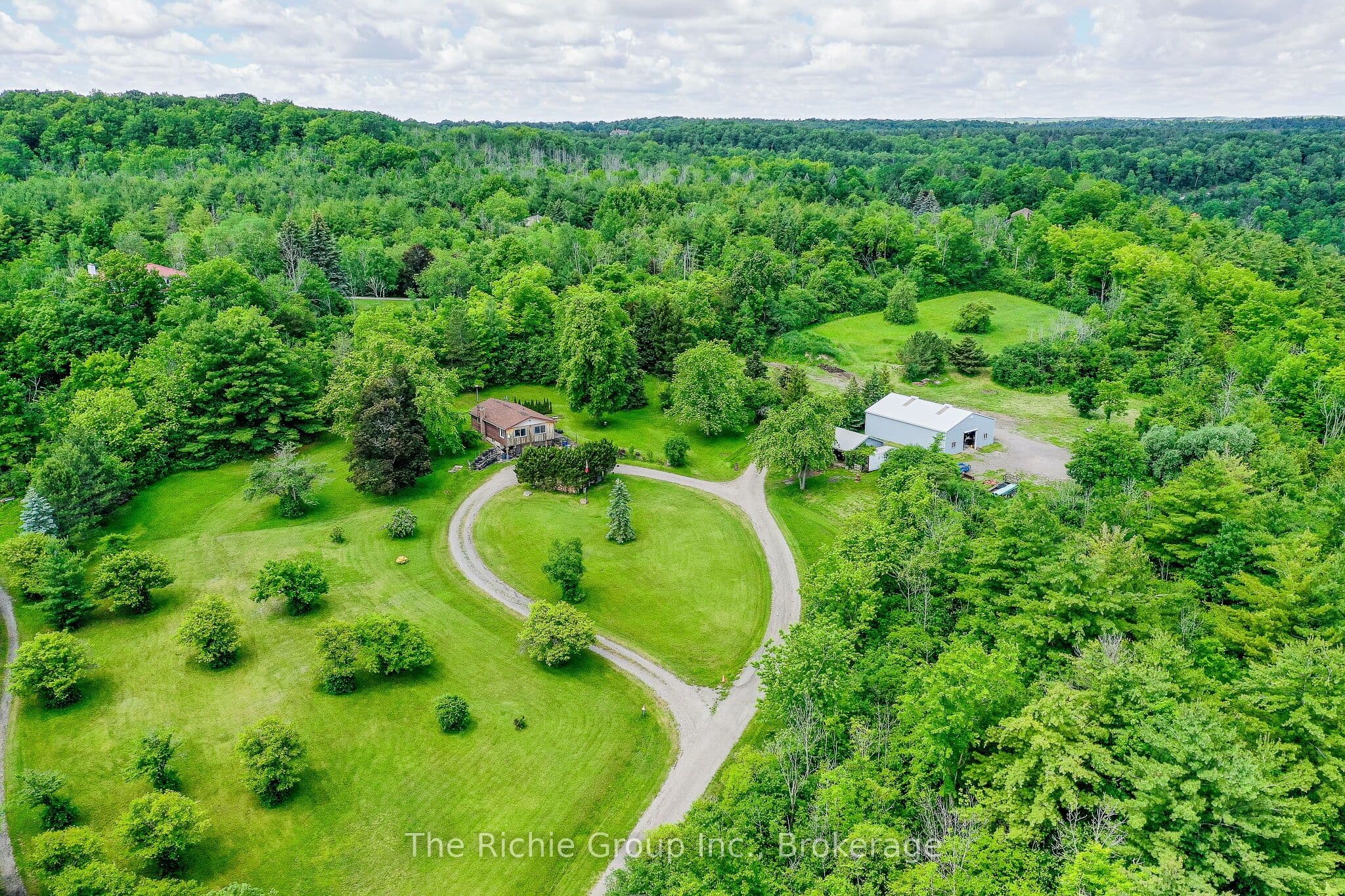 13494 Tenth Line, Halton Hills, ON L7G 4S8