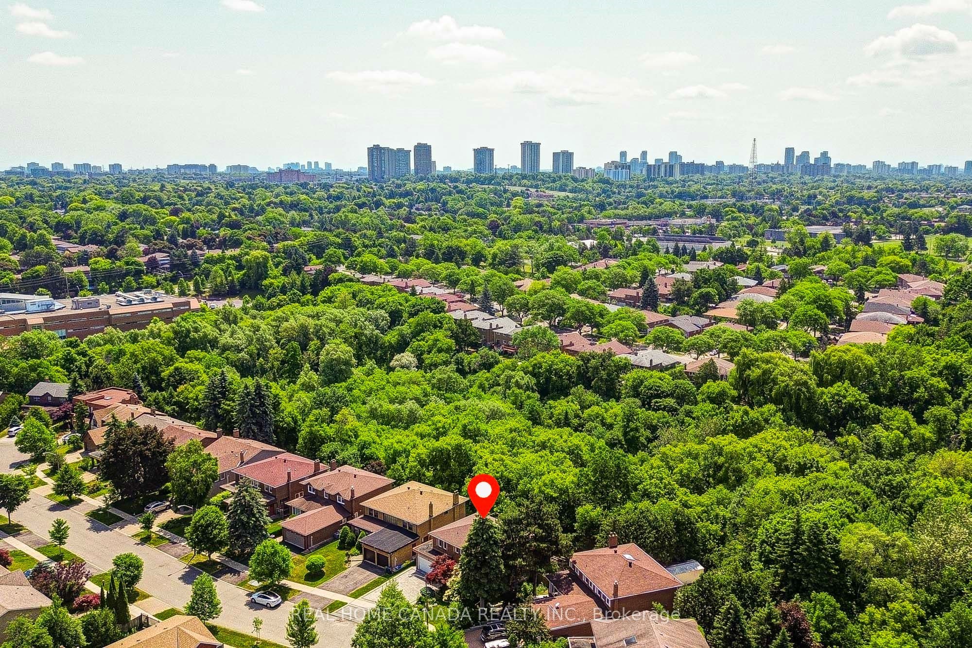 20 Saddletree Drive, Toronto, ON M2H 3L3