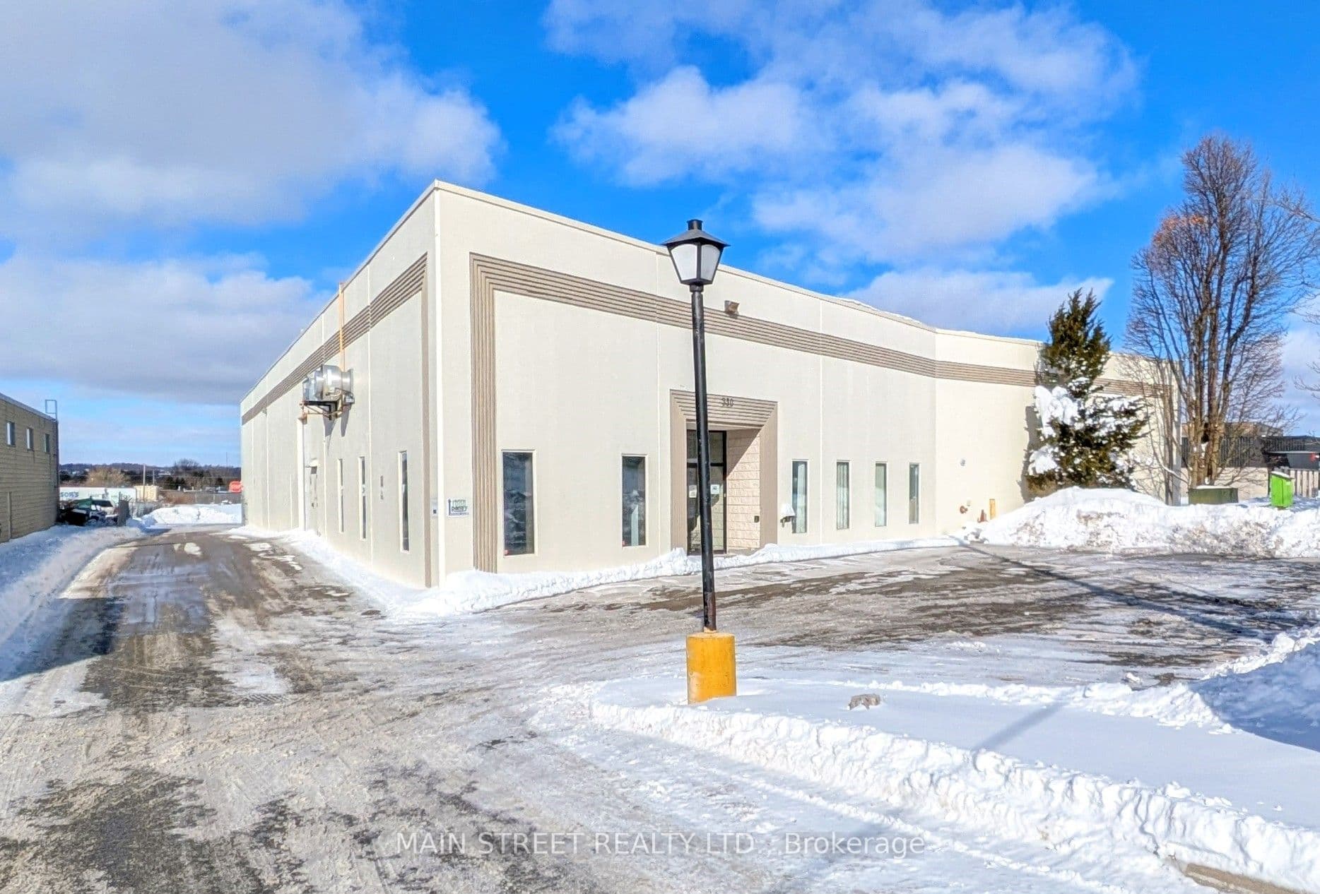 350 Industrial Parkway S, Aurora, ON L4G 3V7