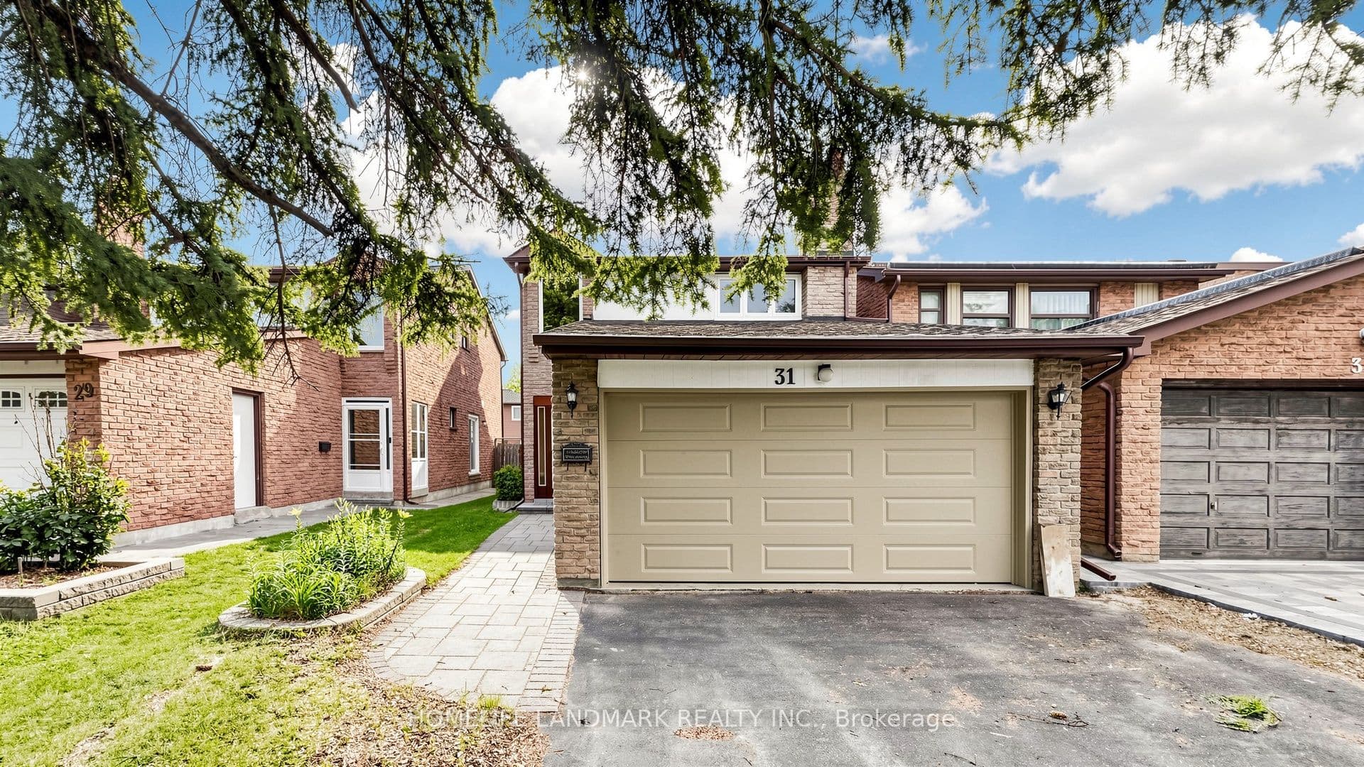 31 Fullerton Crescent, Markham, ON L3R 3G4