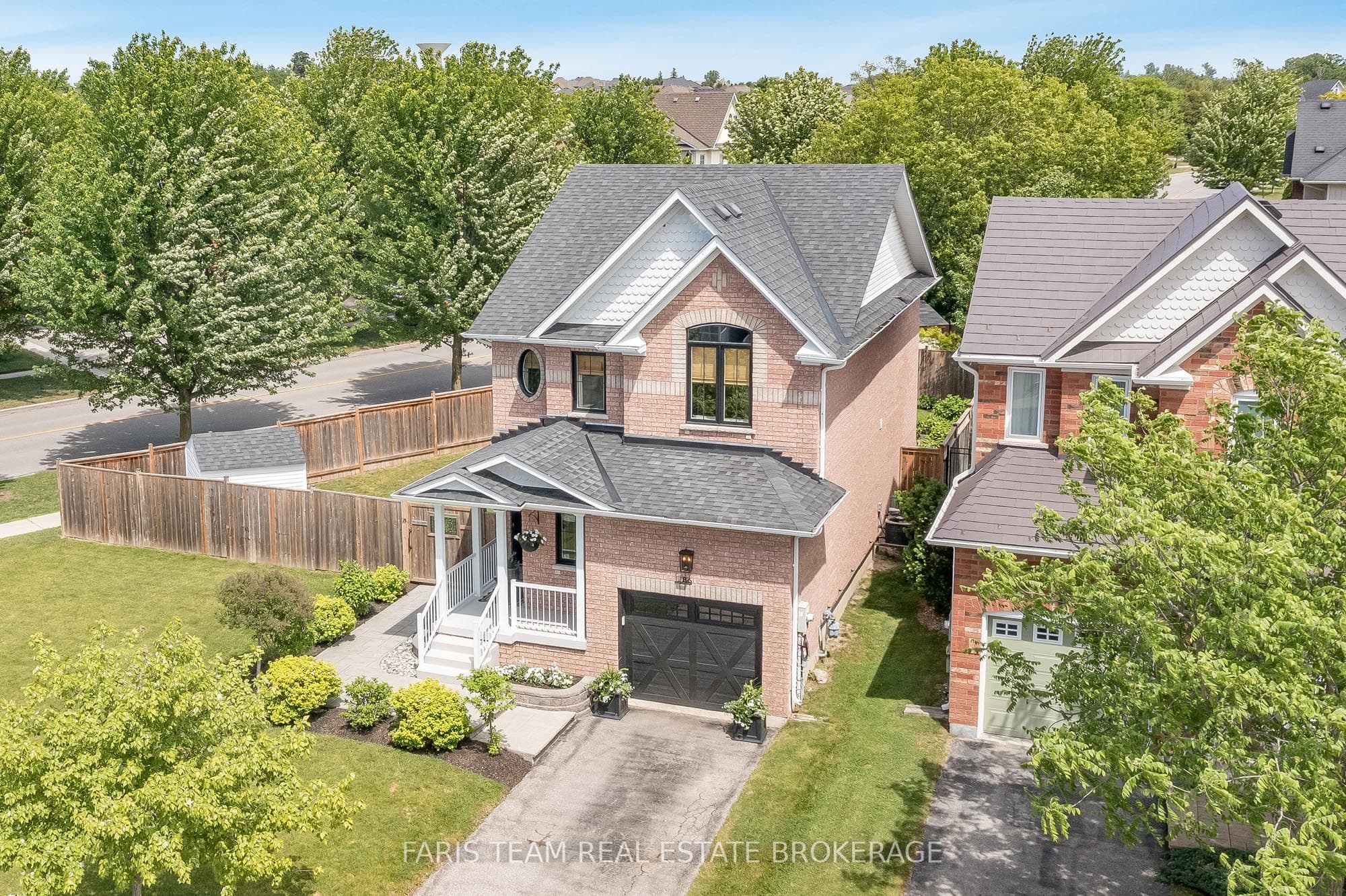 86 Margaret Graham Crescent, East Gwillimbury, ON L0G 1M0