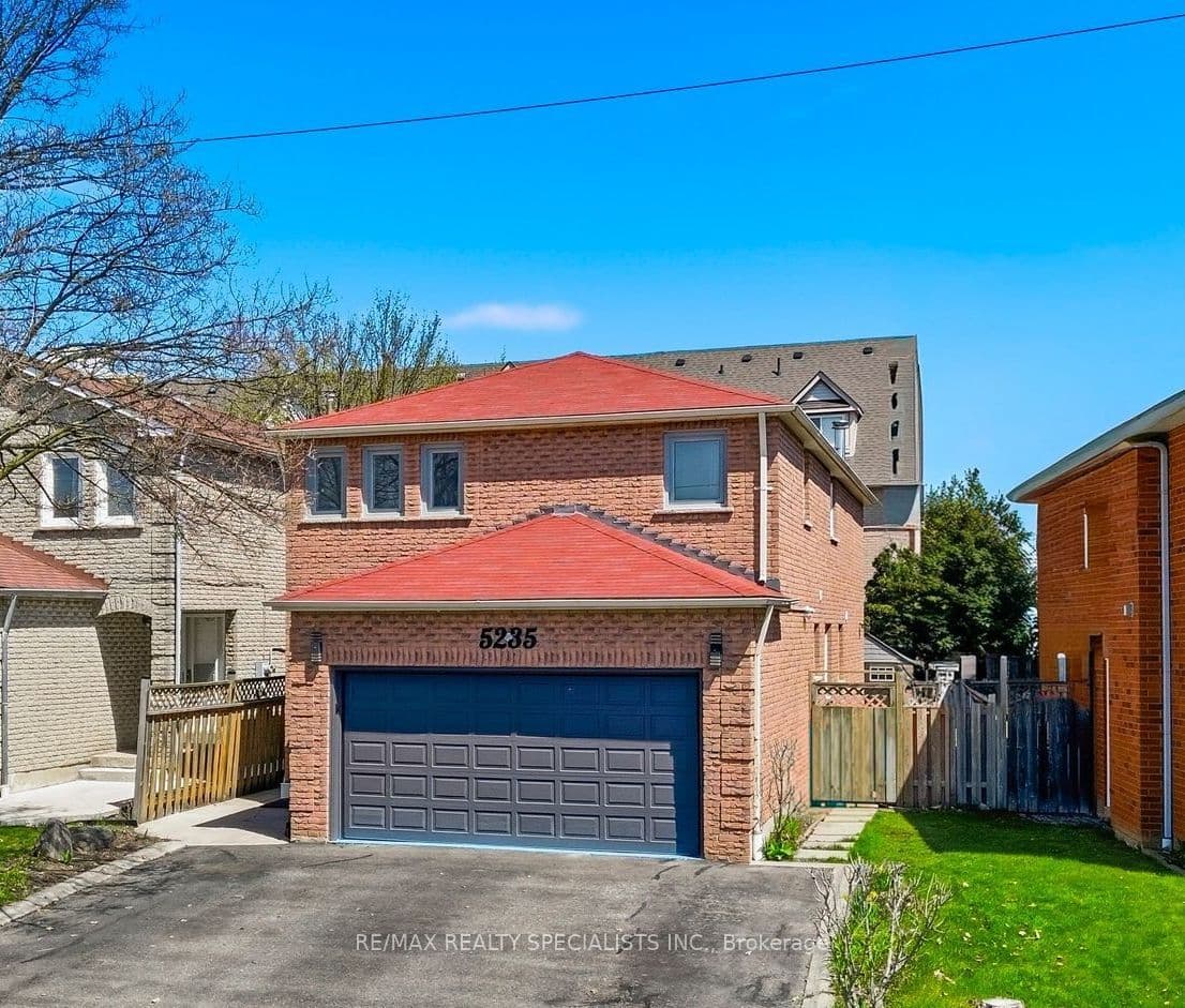 5235 HUNTINGFIELD Drive, Mississauga, ON L5R 2L3