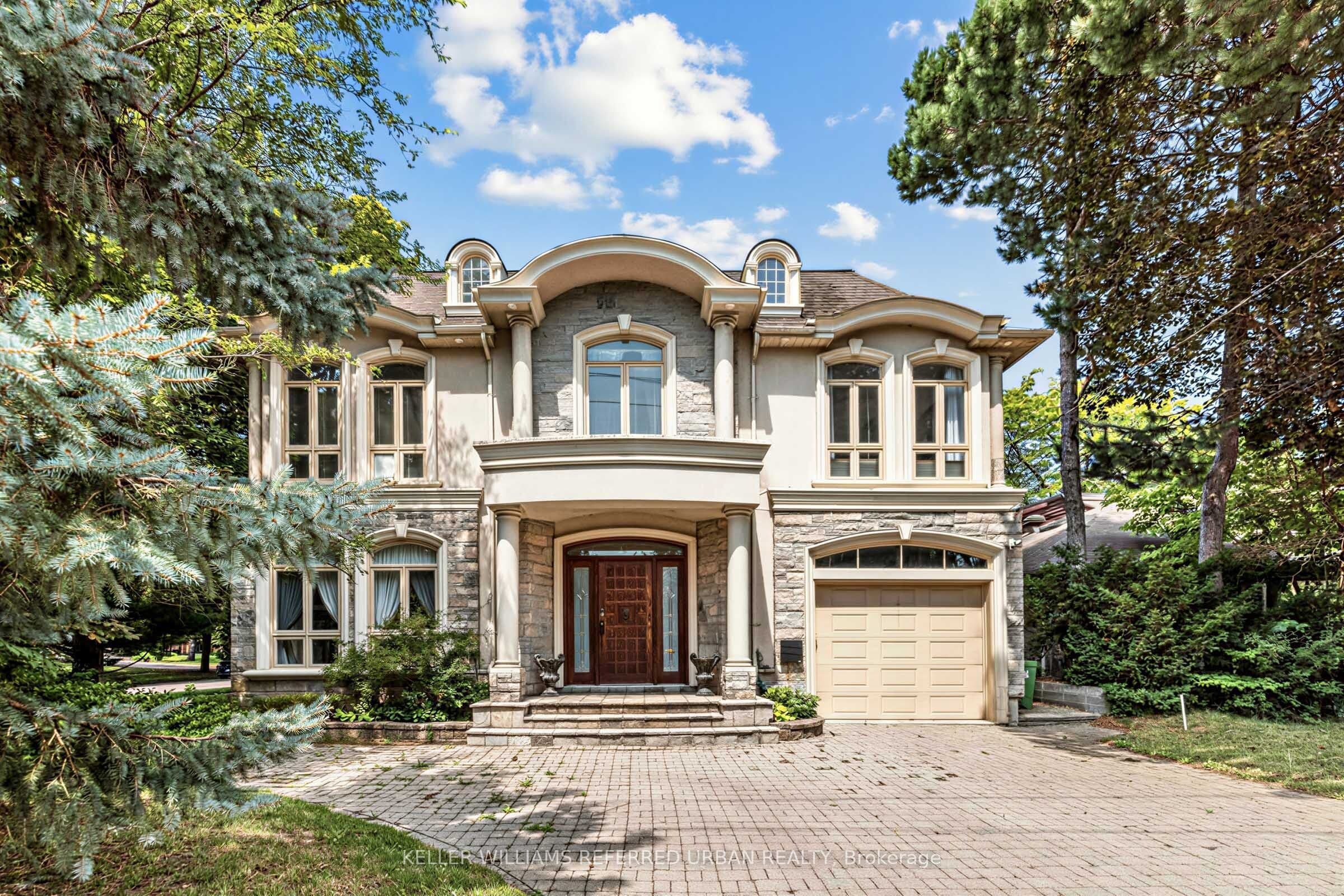 158 Owen Boulevard, Toronto, ON M2P 1G7