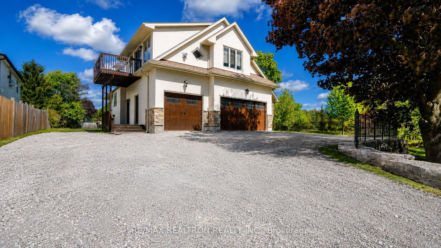 5023 Franklin Street, Pickering, ON L1Y 1B4