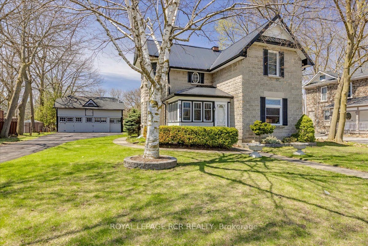 20314 Leslie Street, East Gwillimbury, ON L0G 1R0