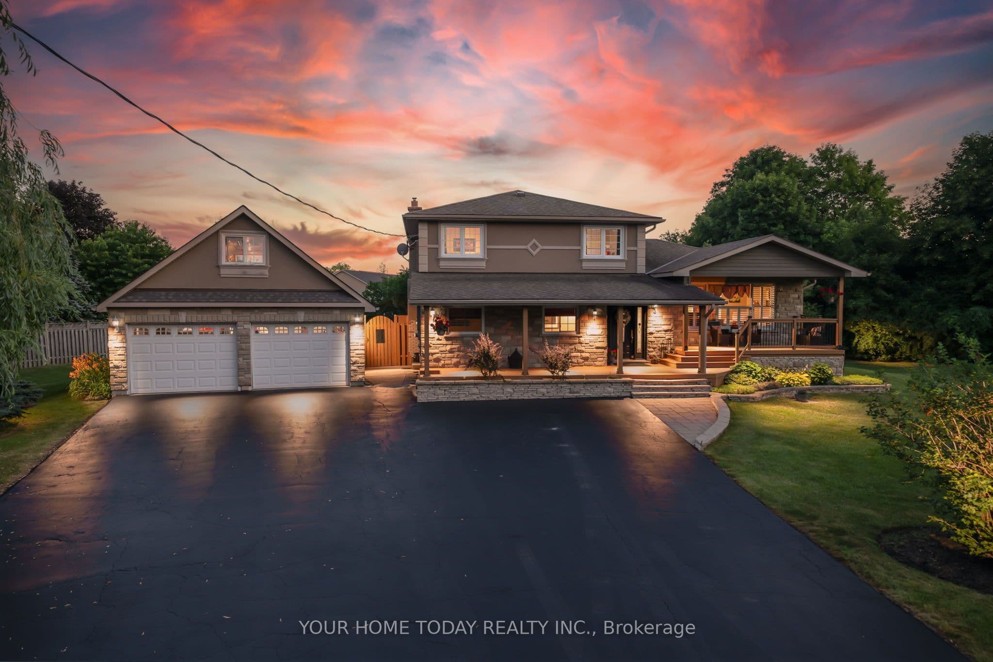 12950 Silvercreek Drive, Halton Hills, ON L7G 4S4