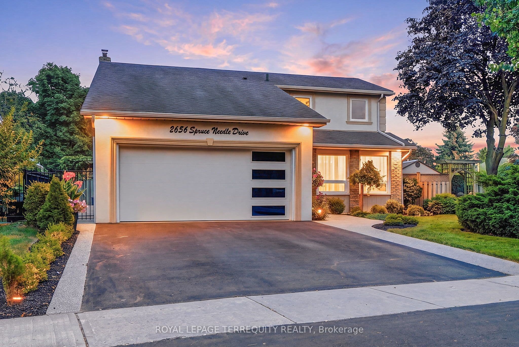 2656 Spruce Needle Drive, Mississauga, ON L5L 1M9
