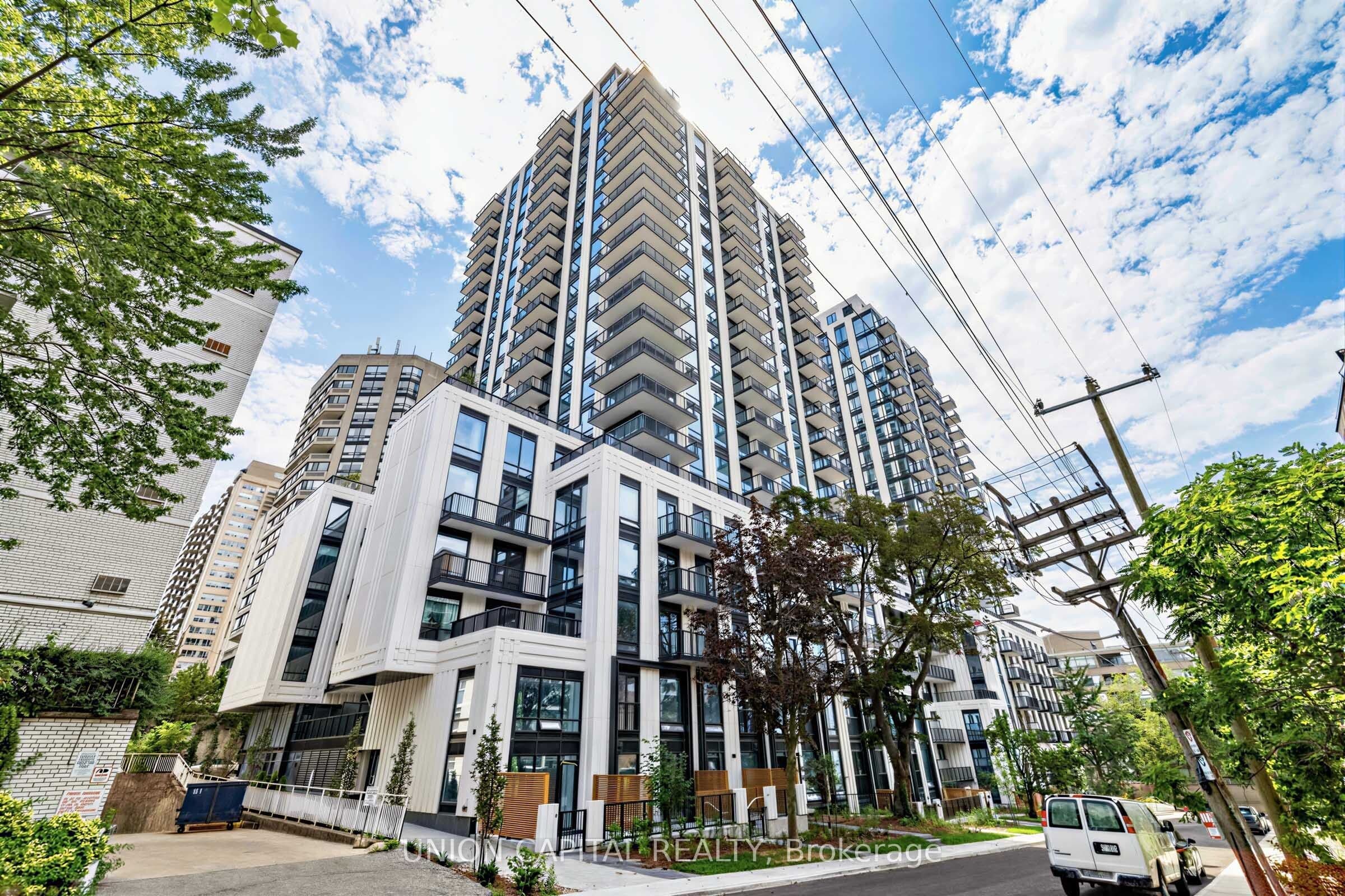 89 Montclair Avenue 1017, Toronto, ON M5P 0A9