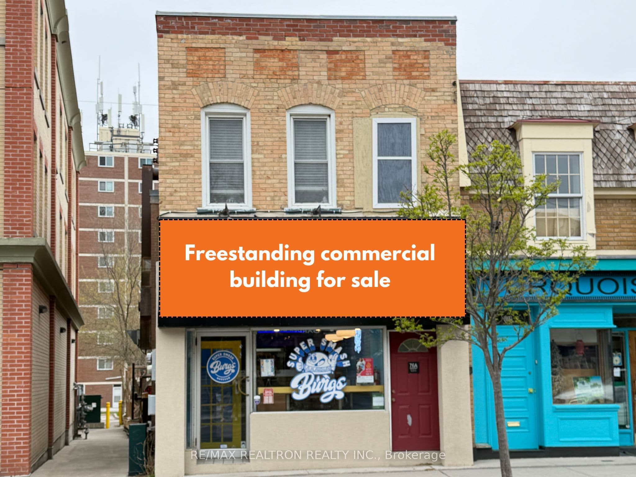 76 Main Street N, Markham, ON L3R 2E7