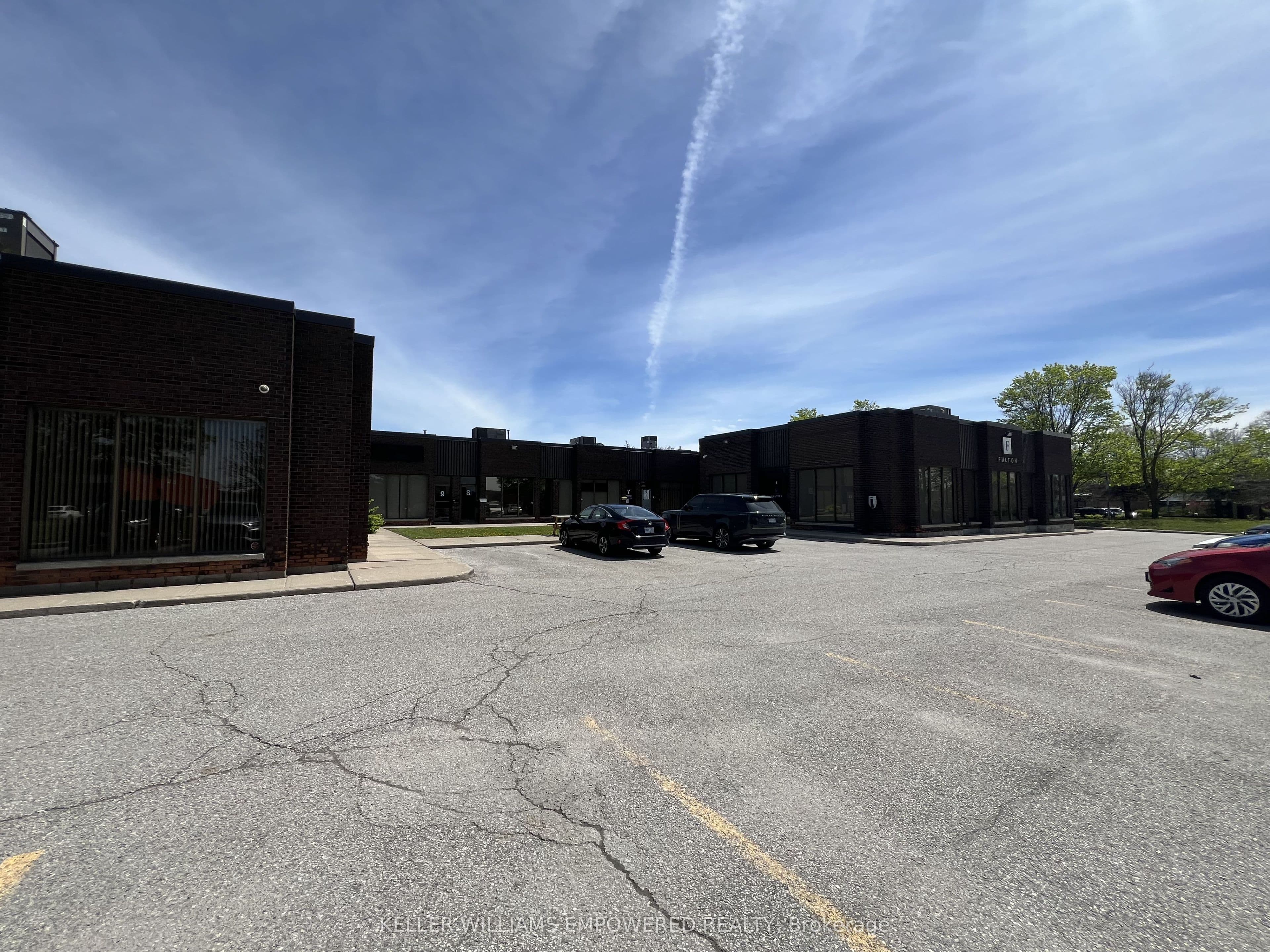 160 Gibson Drive 13-14, Markham, ON L3R 3K1