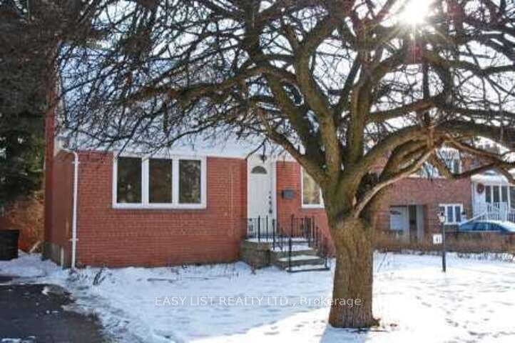 41 Churchill Avenue, Toronto, ON M2N 1Y6