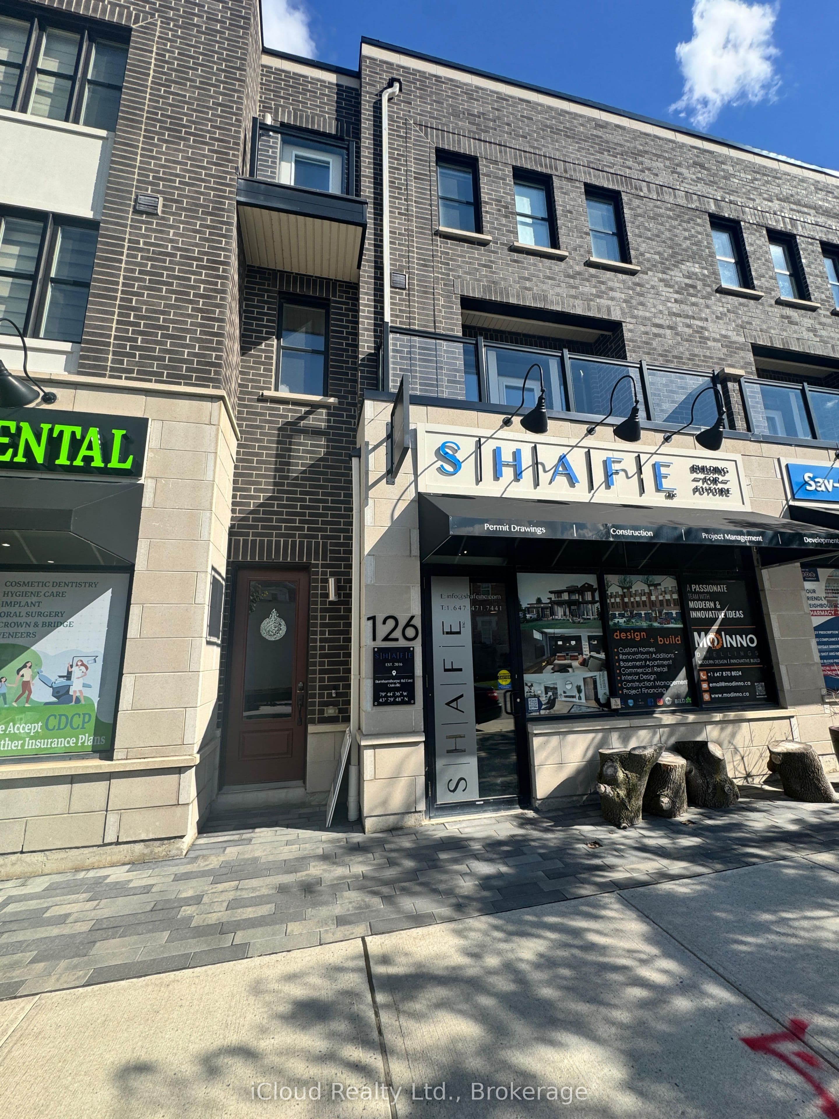 126 Burnhamthorpe Road E, Oakville, ON L6H 0X9