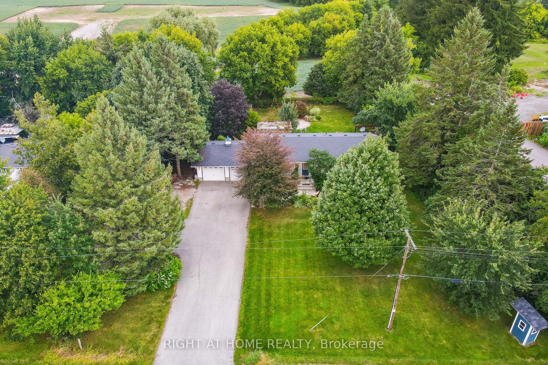 11749 Tenth Line, Halton Hills, ON L7G 4S7