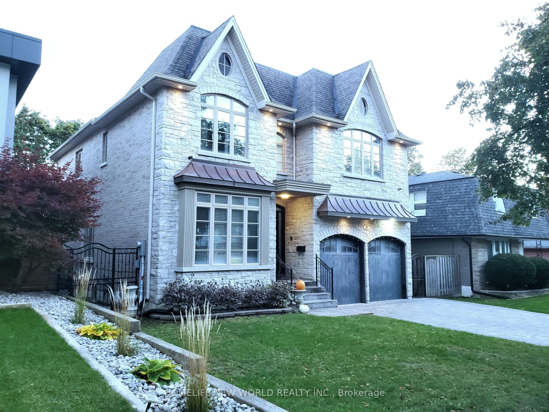 29 Threadneedle Crescent, Toronto, ON M2H 1Z5