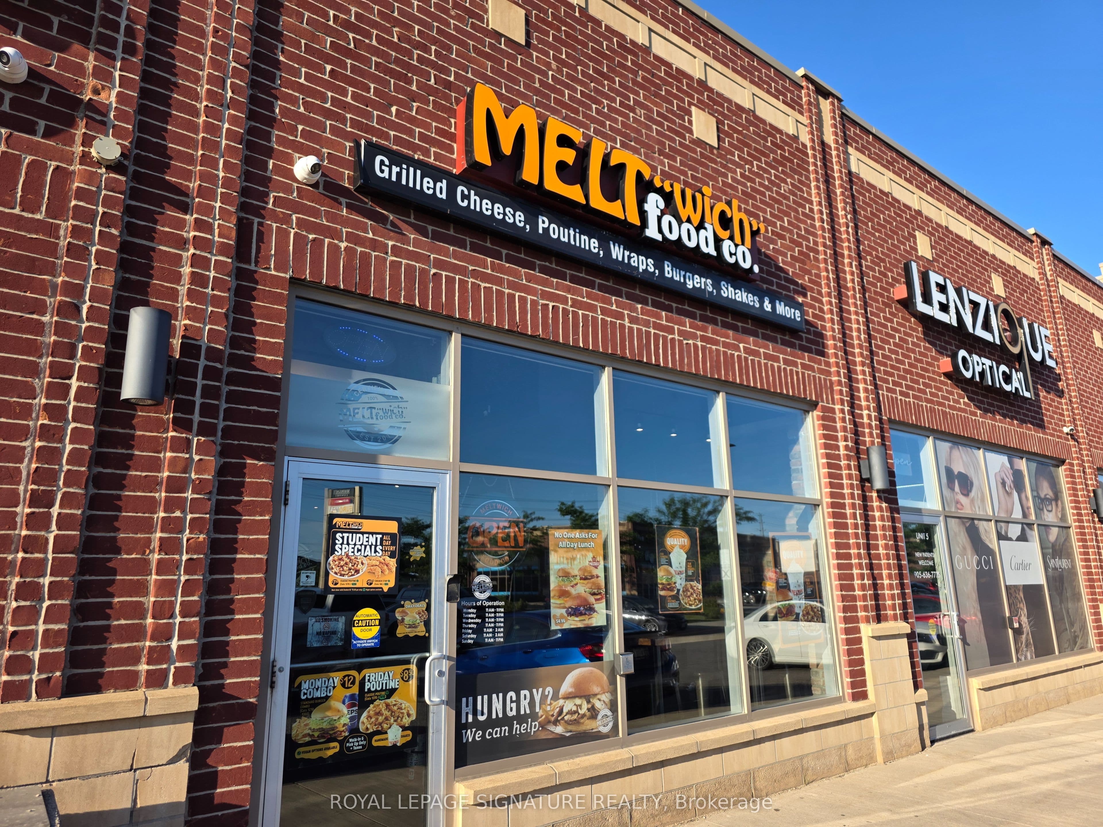 101 James Snow Parkway N 4, Milton, ON L9E 0H4