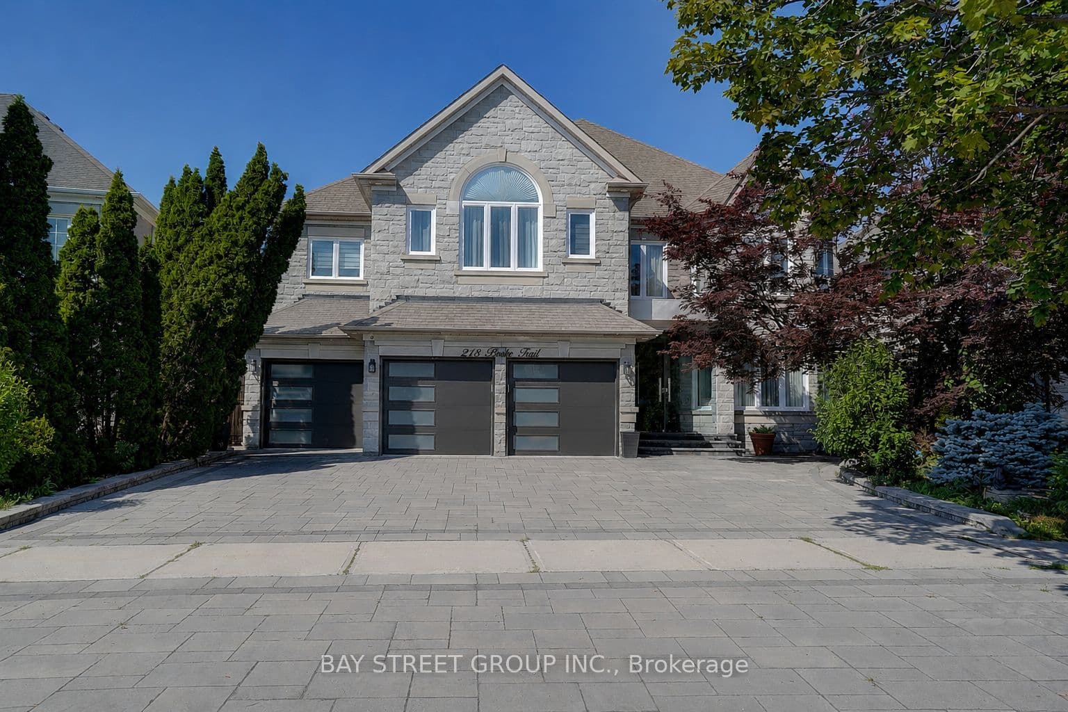 218 Boake Trail, Richmond Hill, ON L4B 3Z6