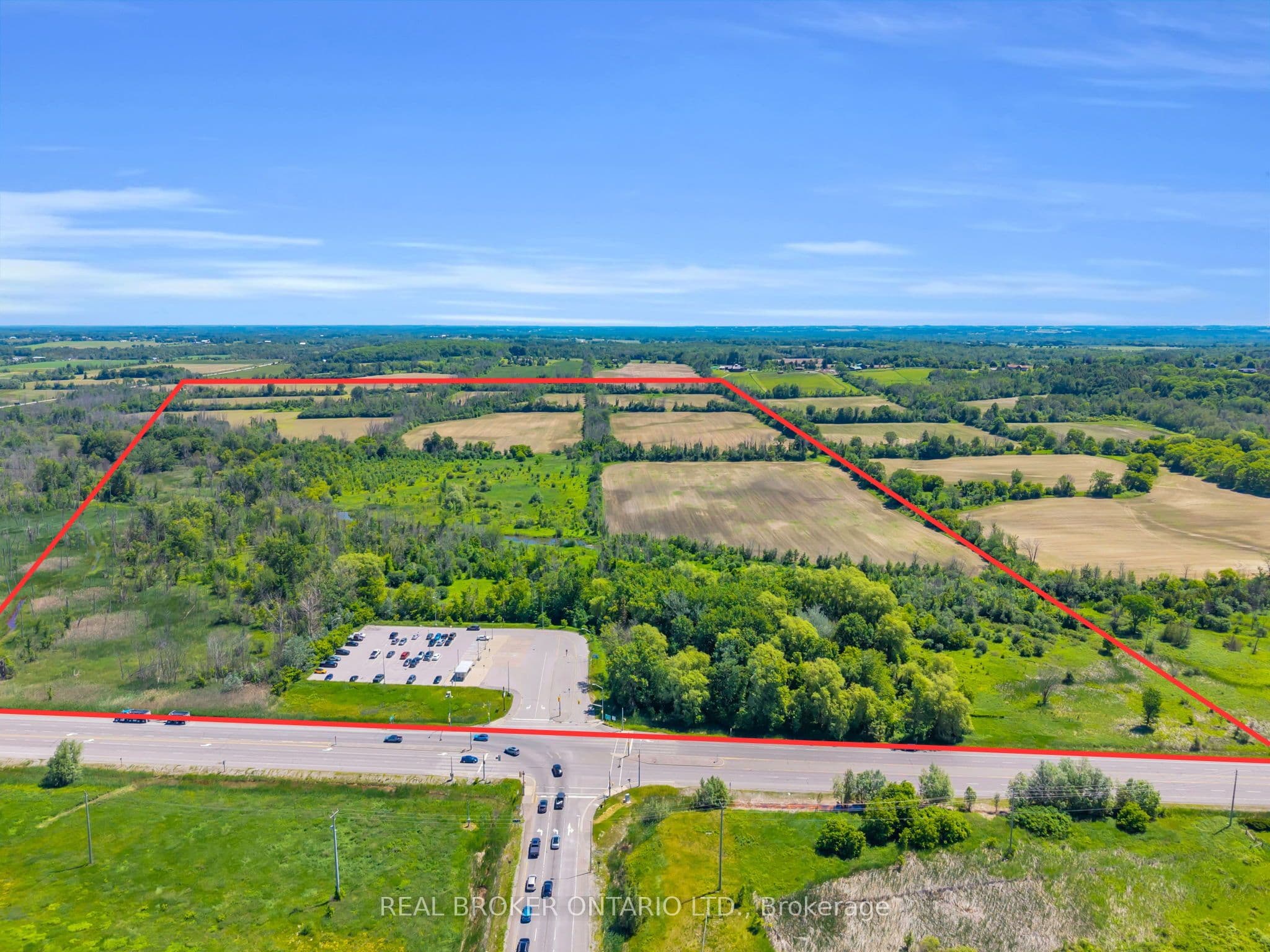 22413 Woodbine Avenue, East Gwillimbury, ON L4P 3E9