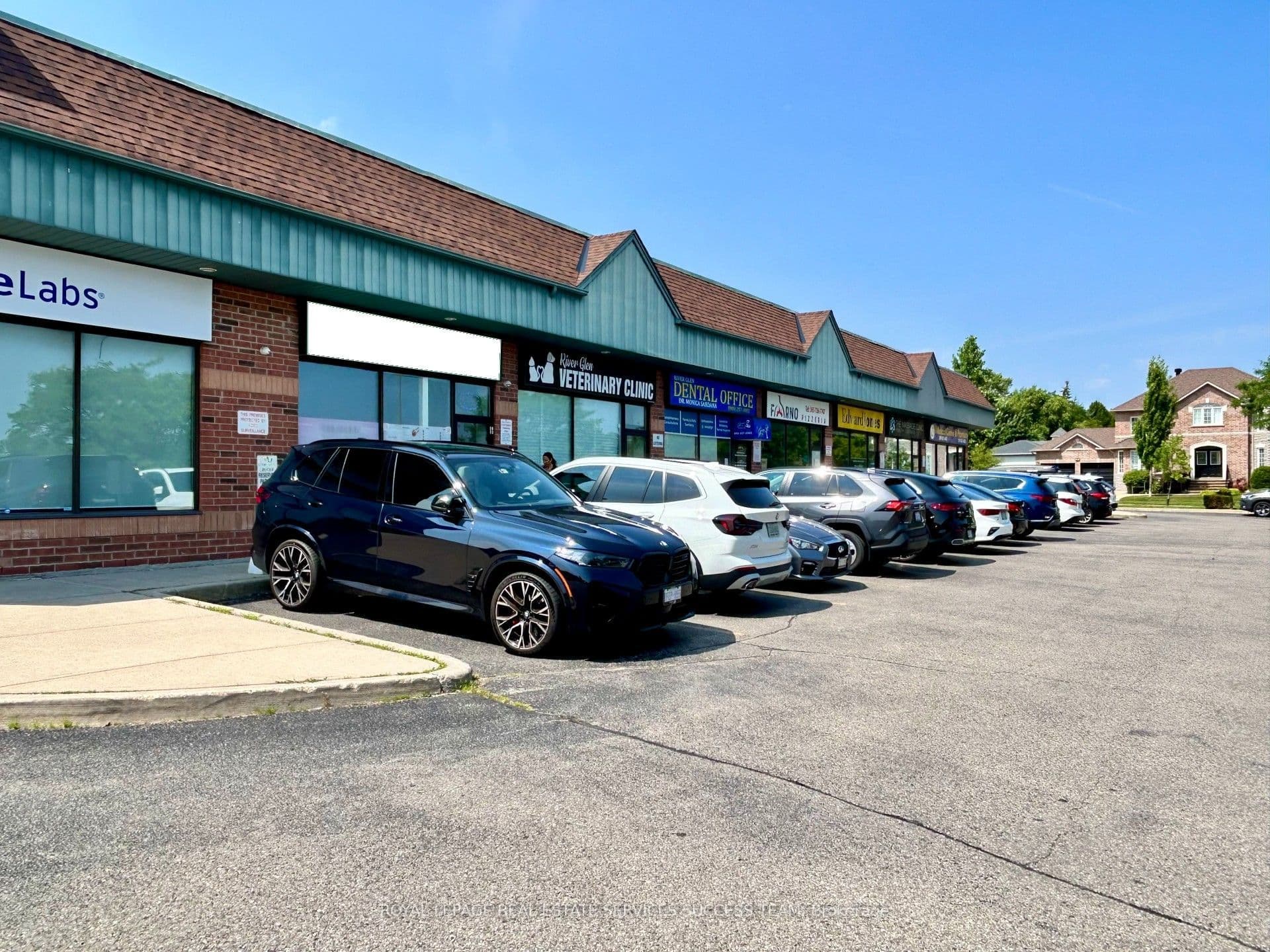 575 River Glen Boulevard 2, Oakville, ON L6H 6X6
