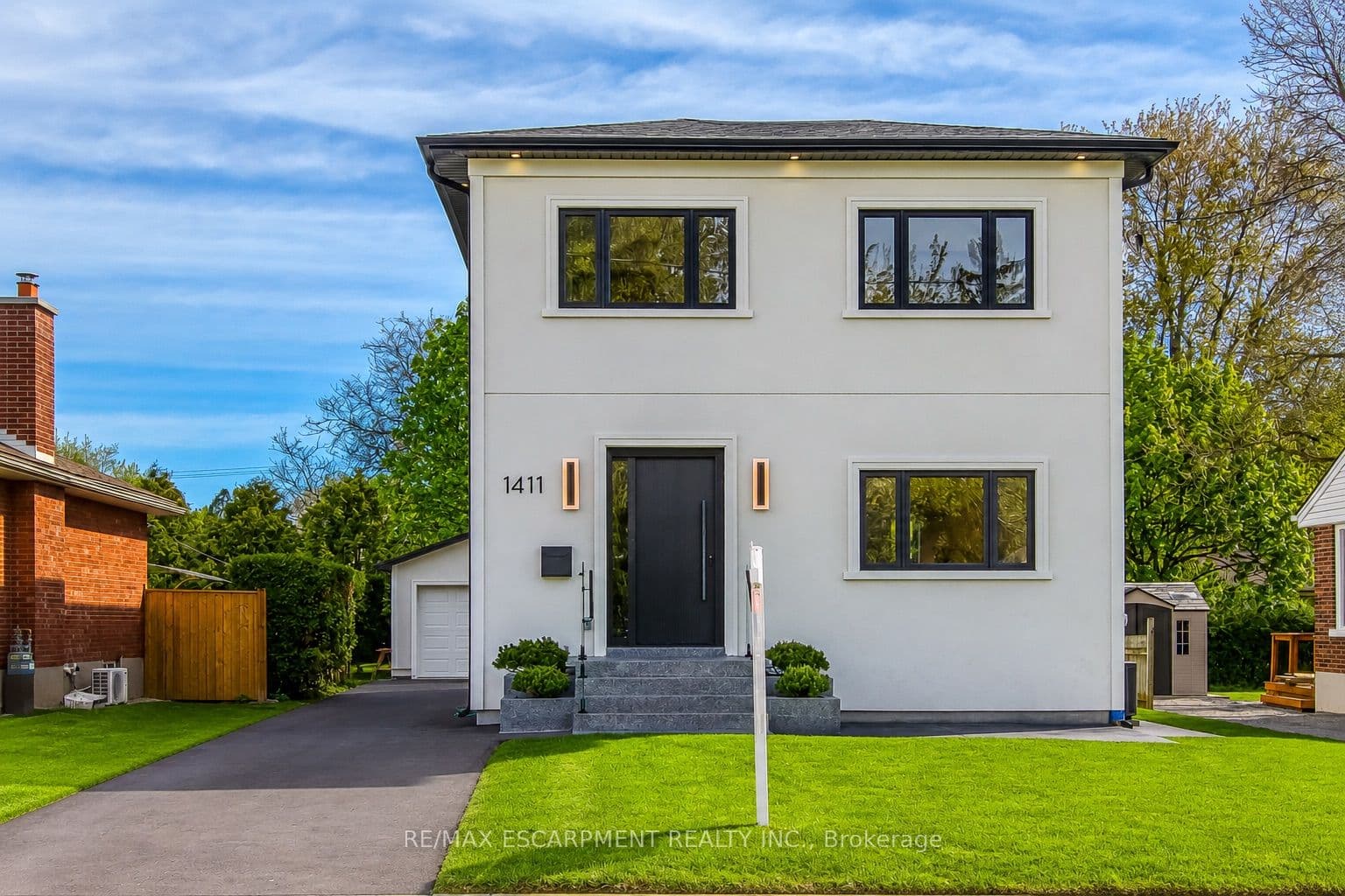 1411 Mountain Grove Avenue, Burlington, ON L7P 2H1