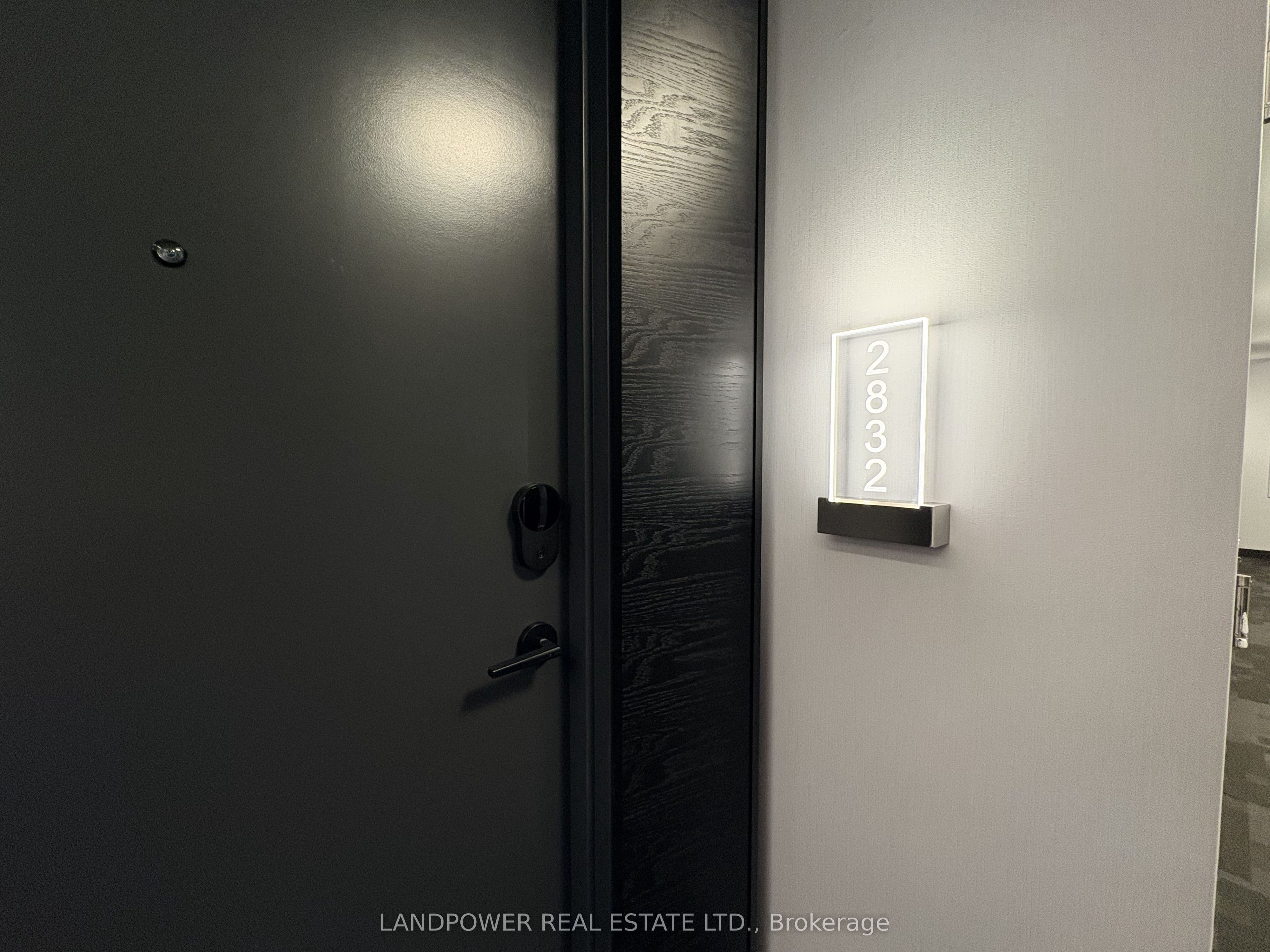 135 Lower Sherbourne Street 2832 W, Toronto, ON M5A 1Y4