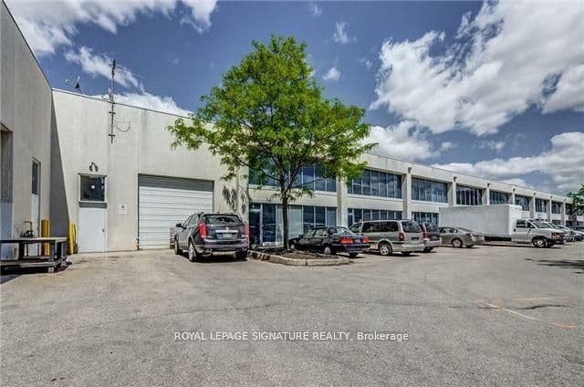 130 Industry Street 9, Toronto, ON M6M 5G3