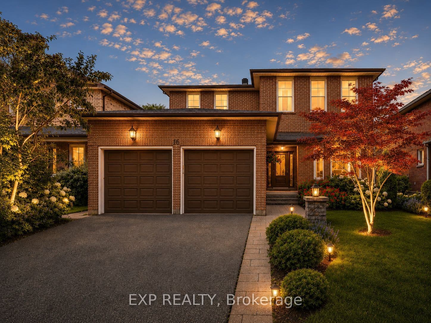 16 Wainwright Avenue, Richmond Hill, ON L4C 5R5