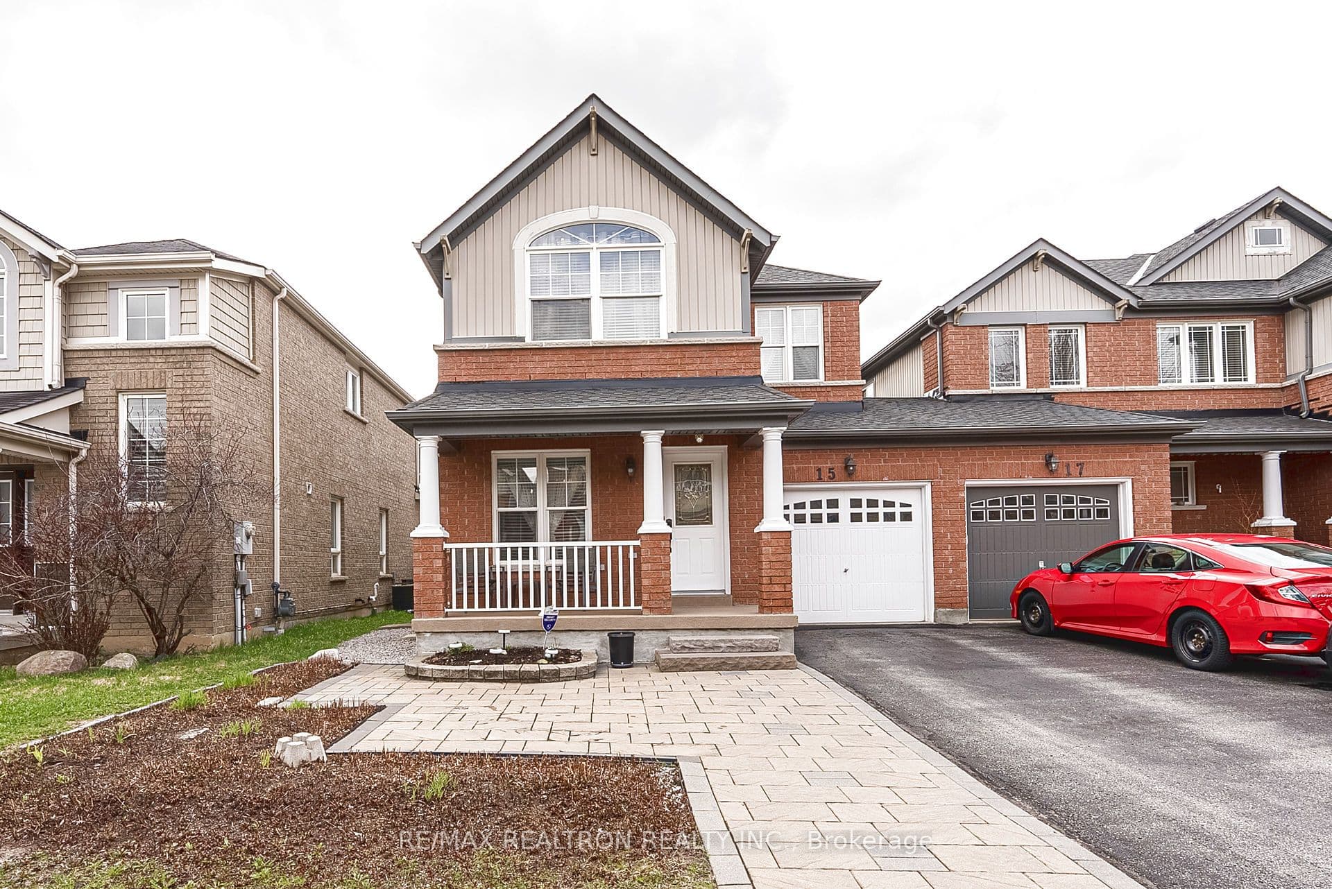 15 Brumstead Drive N, Richmond Hill, ON L4E 0C5