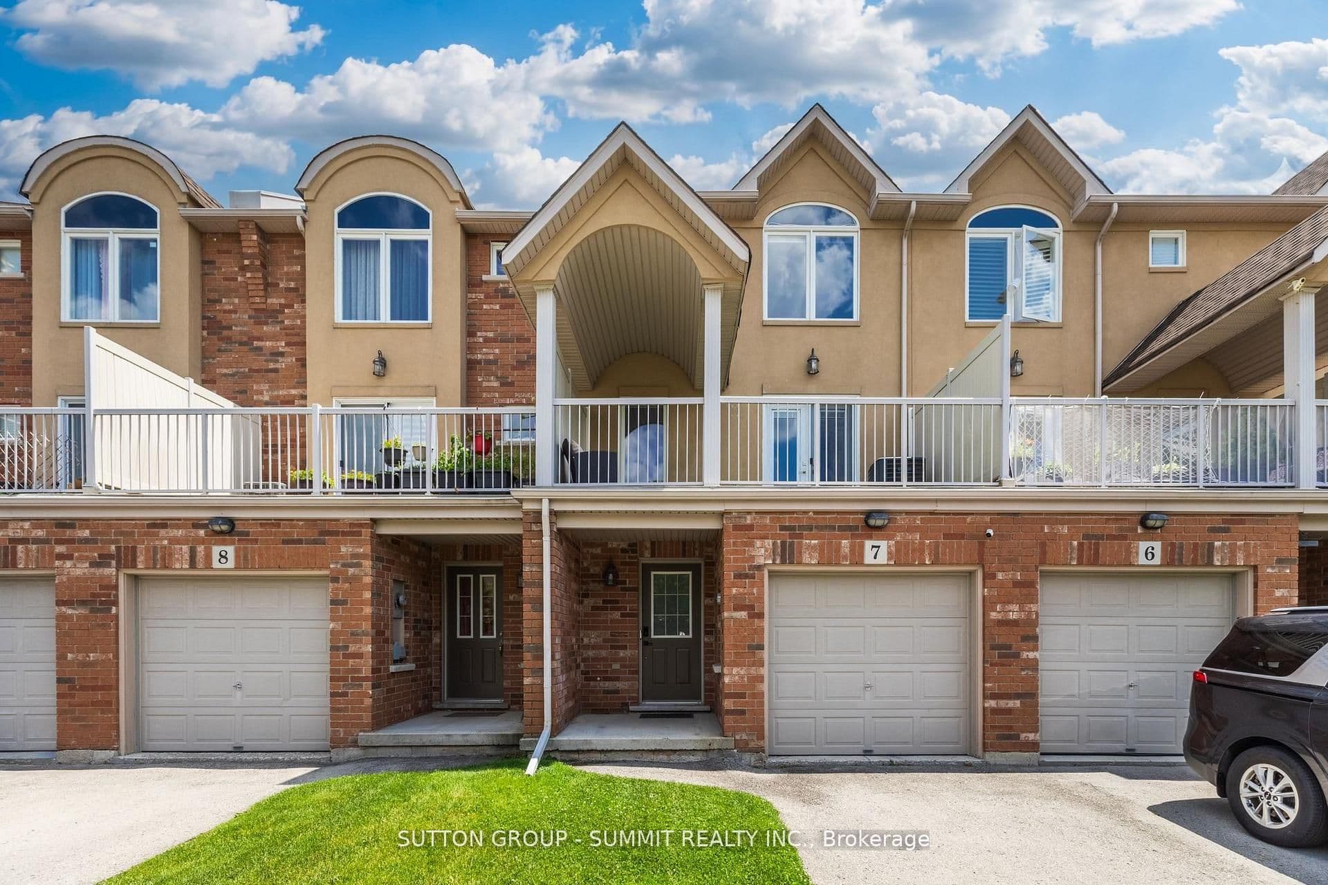1253 SILVAN FOREST Drive 7, Burlington, ON L7M 0B7
