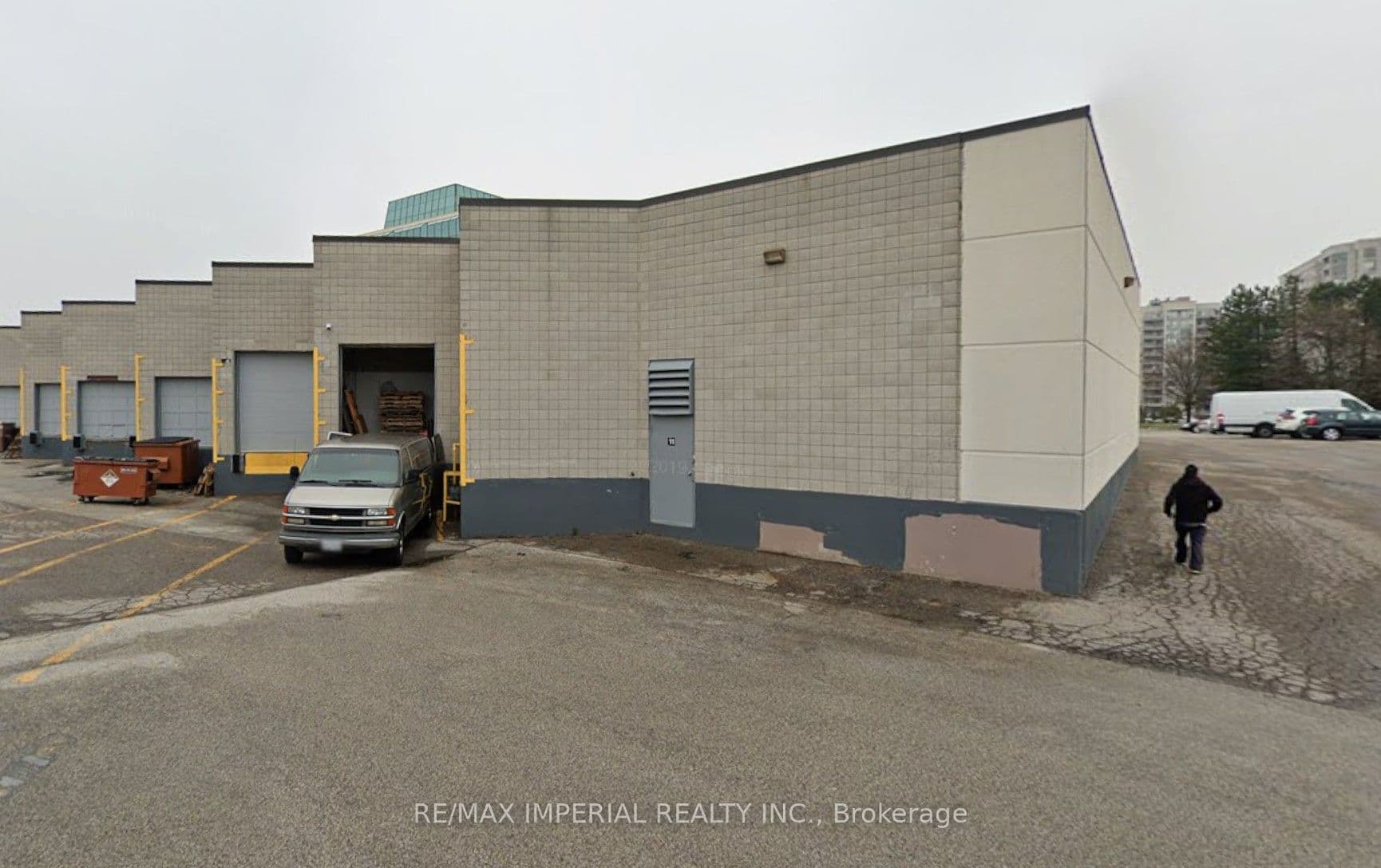 15 West Pearce Street 11, Richmond Hill, ON L4B 1E3