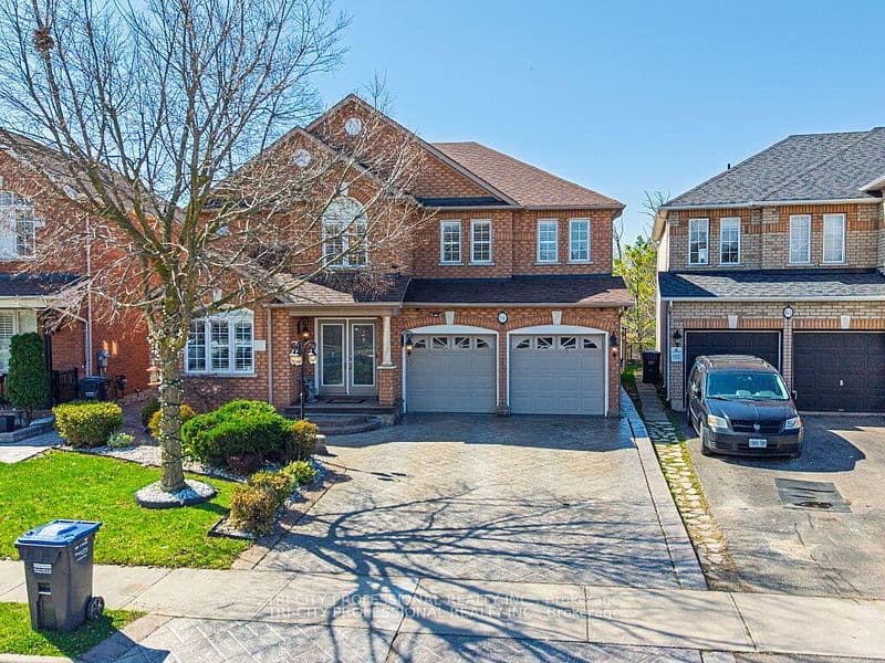 61 Woodvalley Drive, Brampton, ON L7A 1Z3