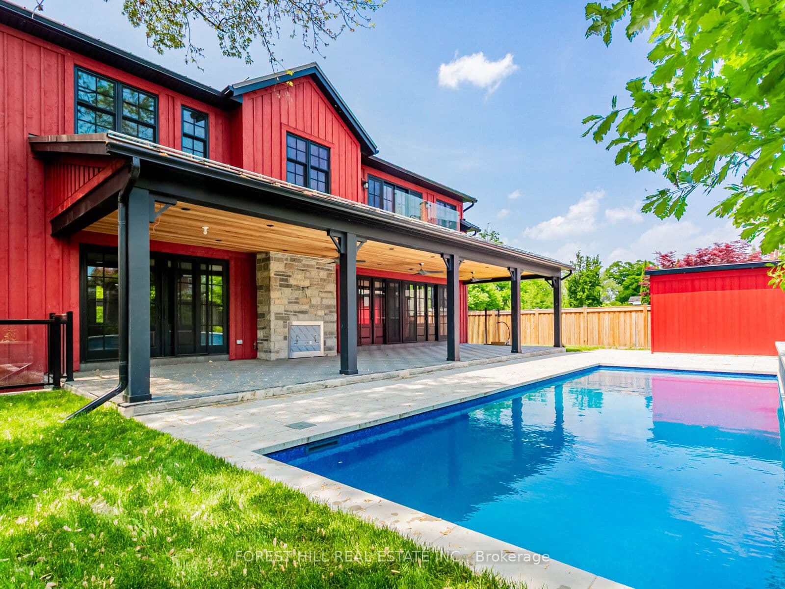 7089 Second Line W, Mississauga, ON L5W 1A1