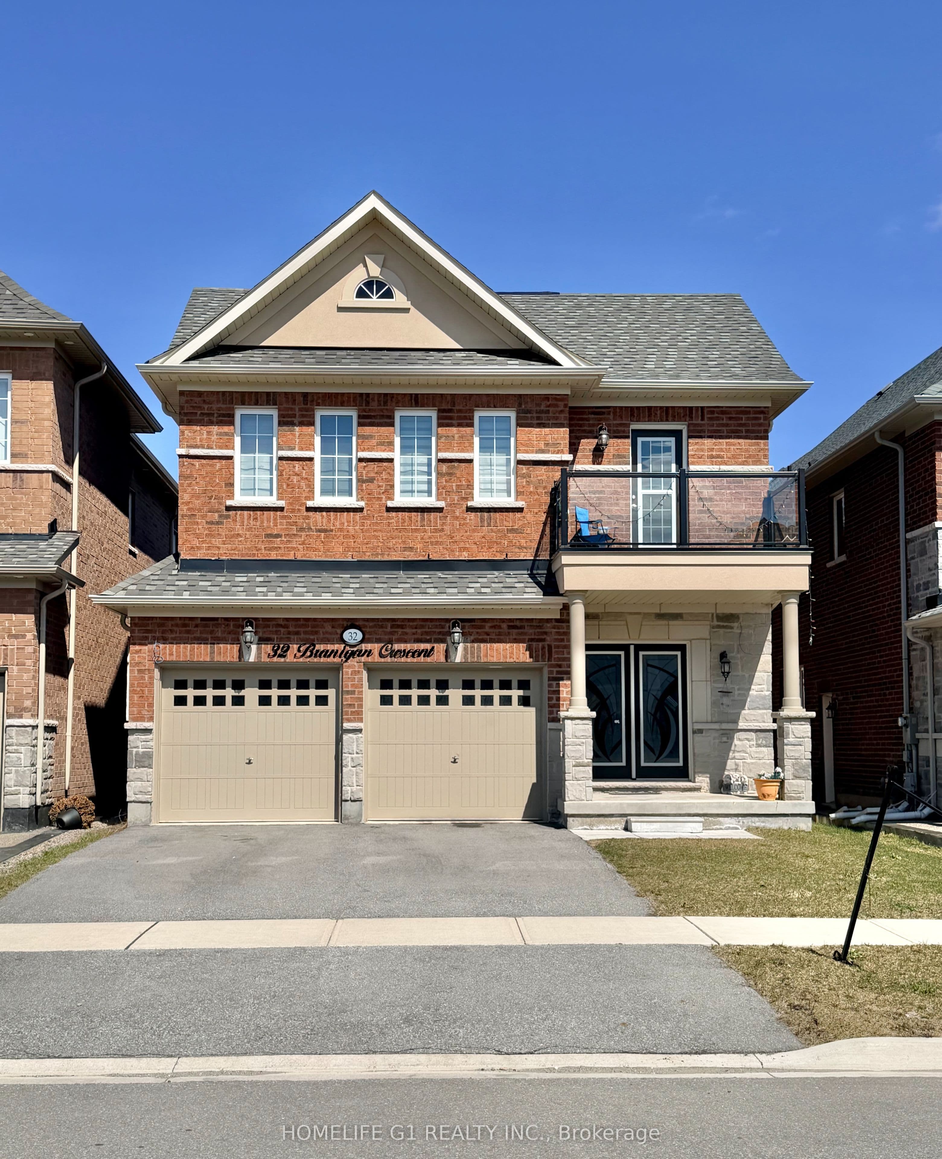 32 Branigan Crescent, Halton Hills, ON L7G 0N1