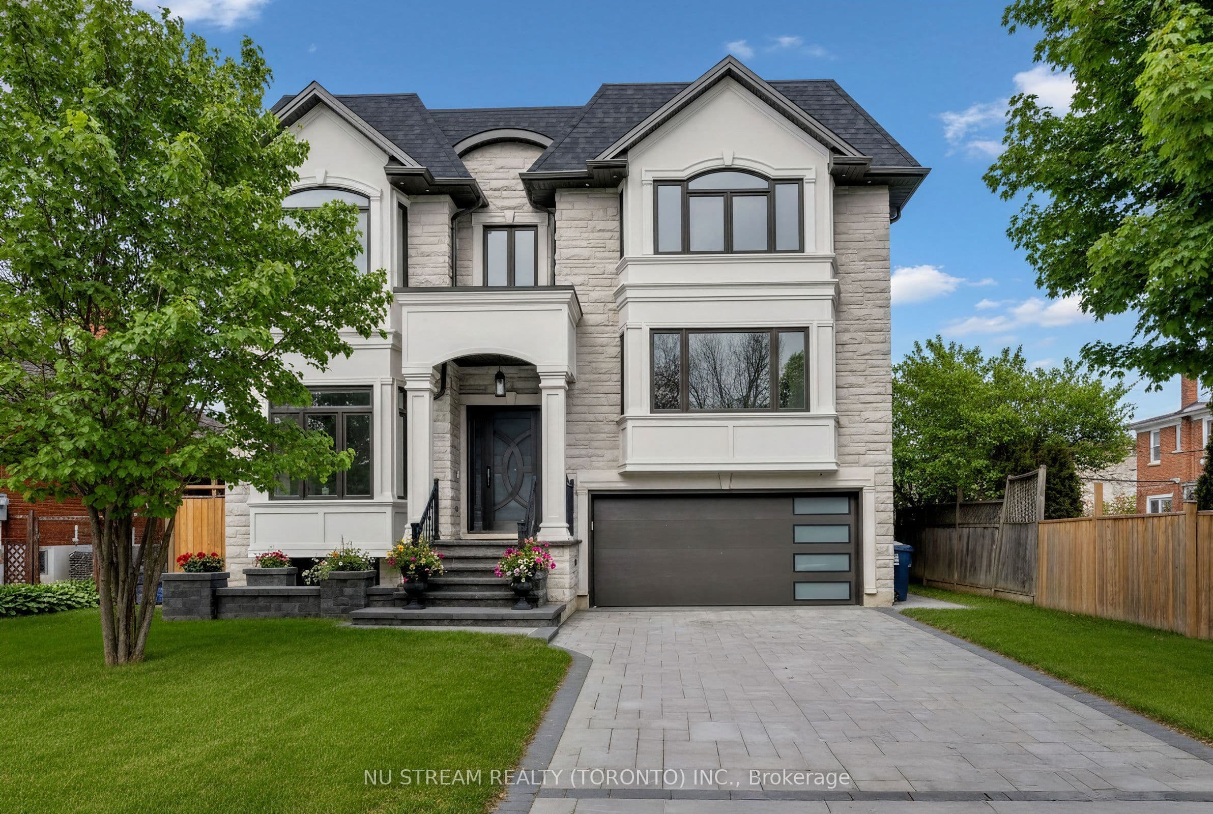 108 Abitibi Avenue, Toronto, ON M2M 2V6