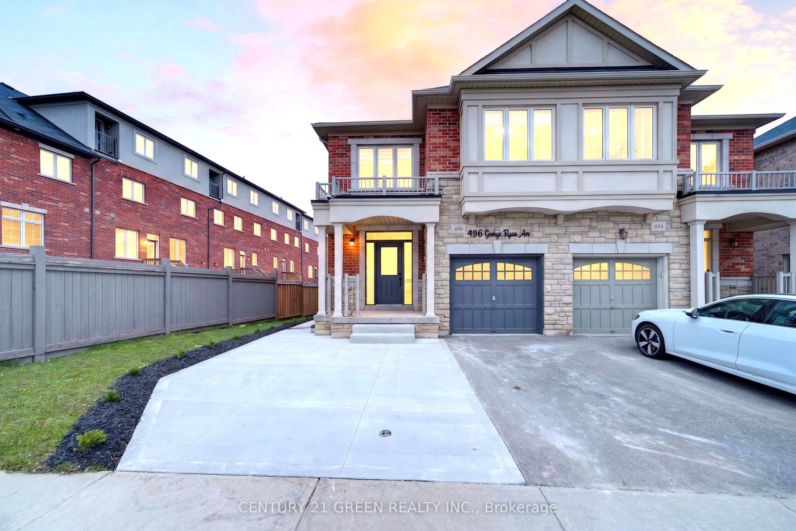 496 George Ryan Avenue, Oakville, ON L6H 0S5