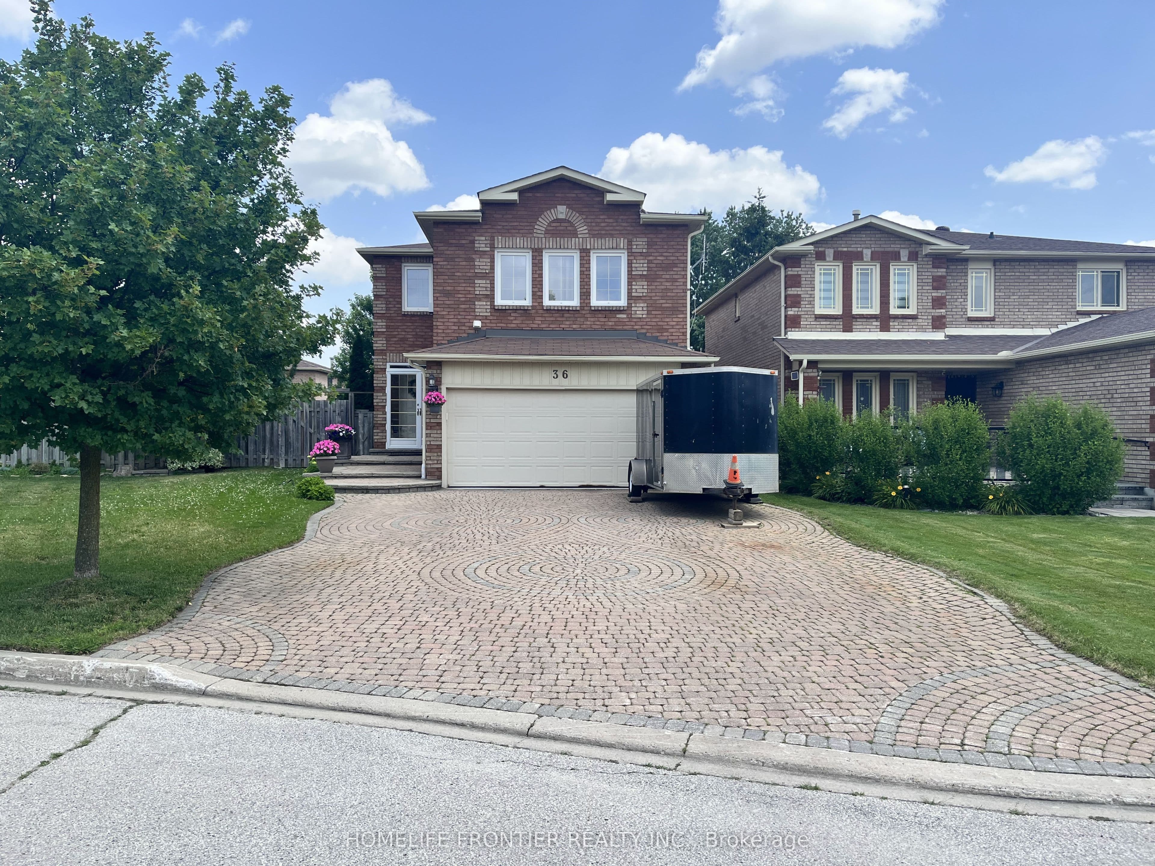 36 Tamara Drive, Richmond Hill, ON L4S 1E4